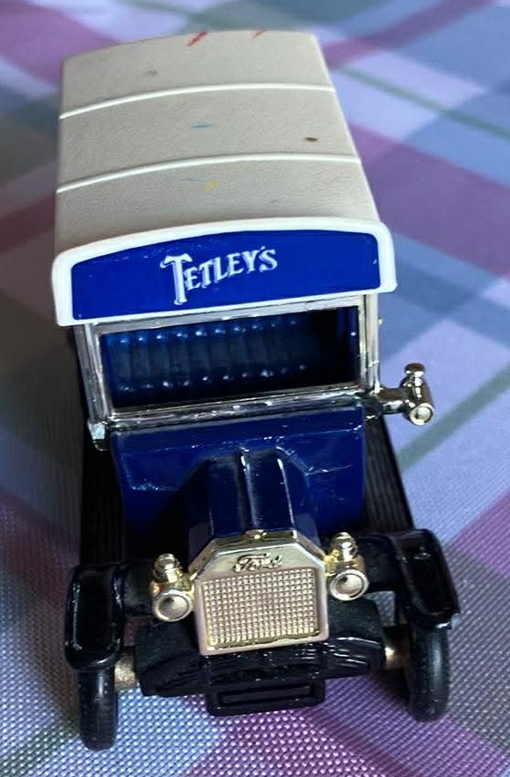 Lledo, Promotional Die cast Model T Ford Tetley's Car - 3 Inches - photo 2