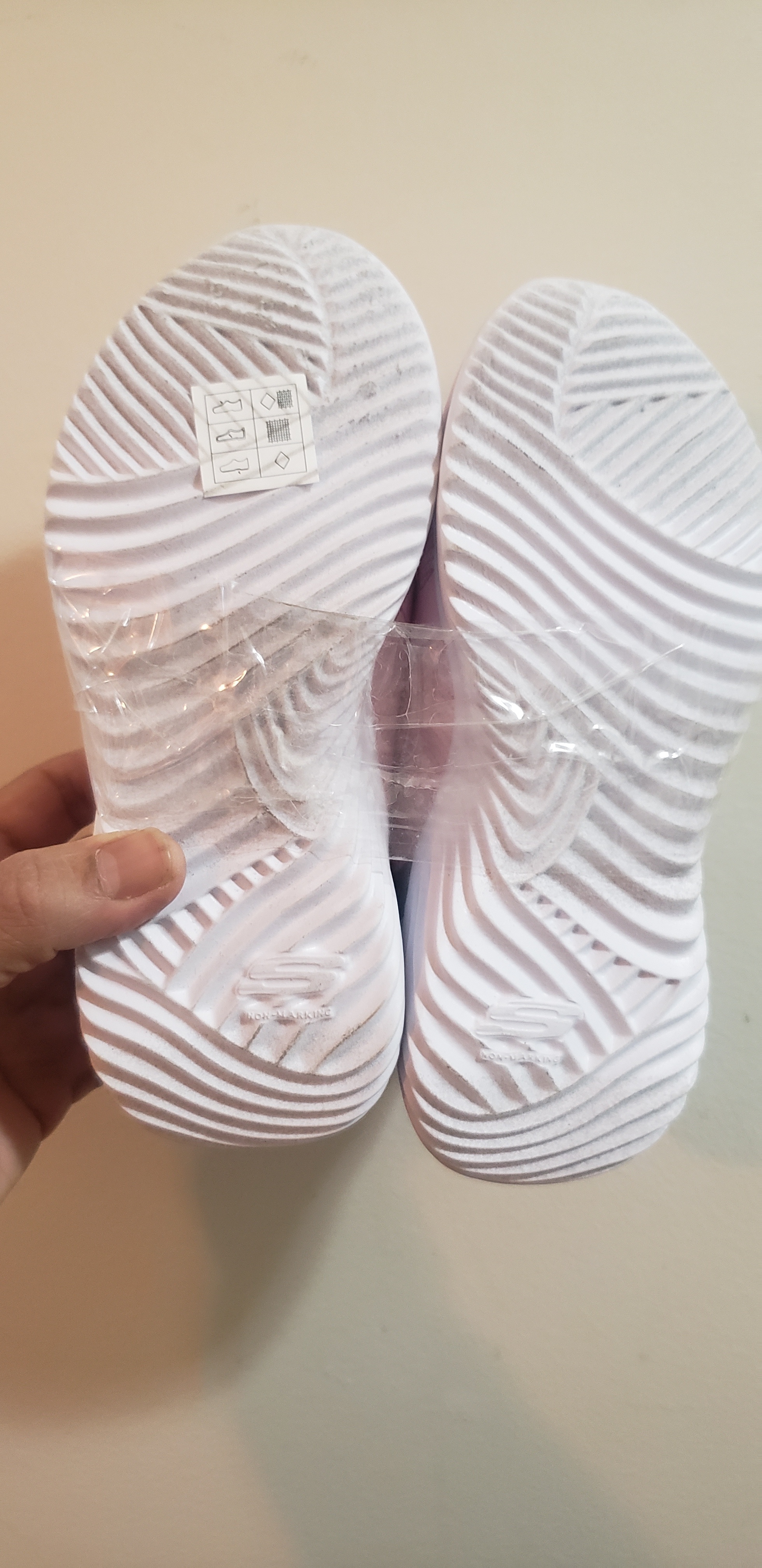 👟 SKECHERS GIRLS PINK SWIFT FIT SHOES SIZE 12 👟 - photo 4