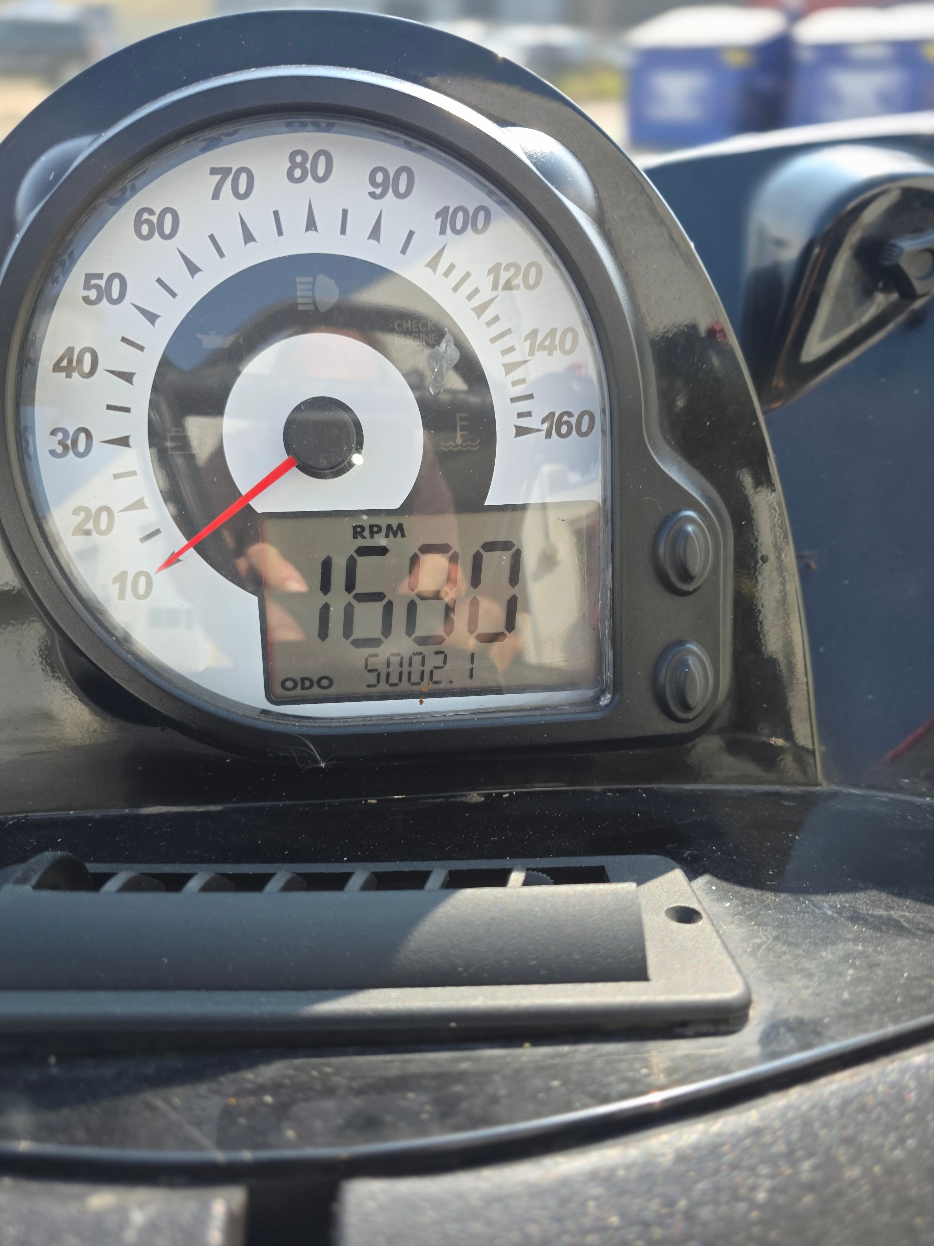 FOR SALE: 2006 ARCTIC CAT M7 SNOWMOBILE - photo 4