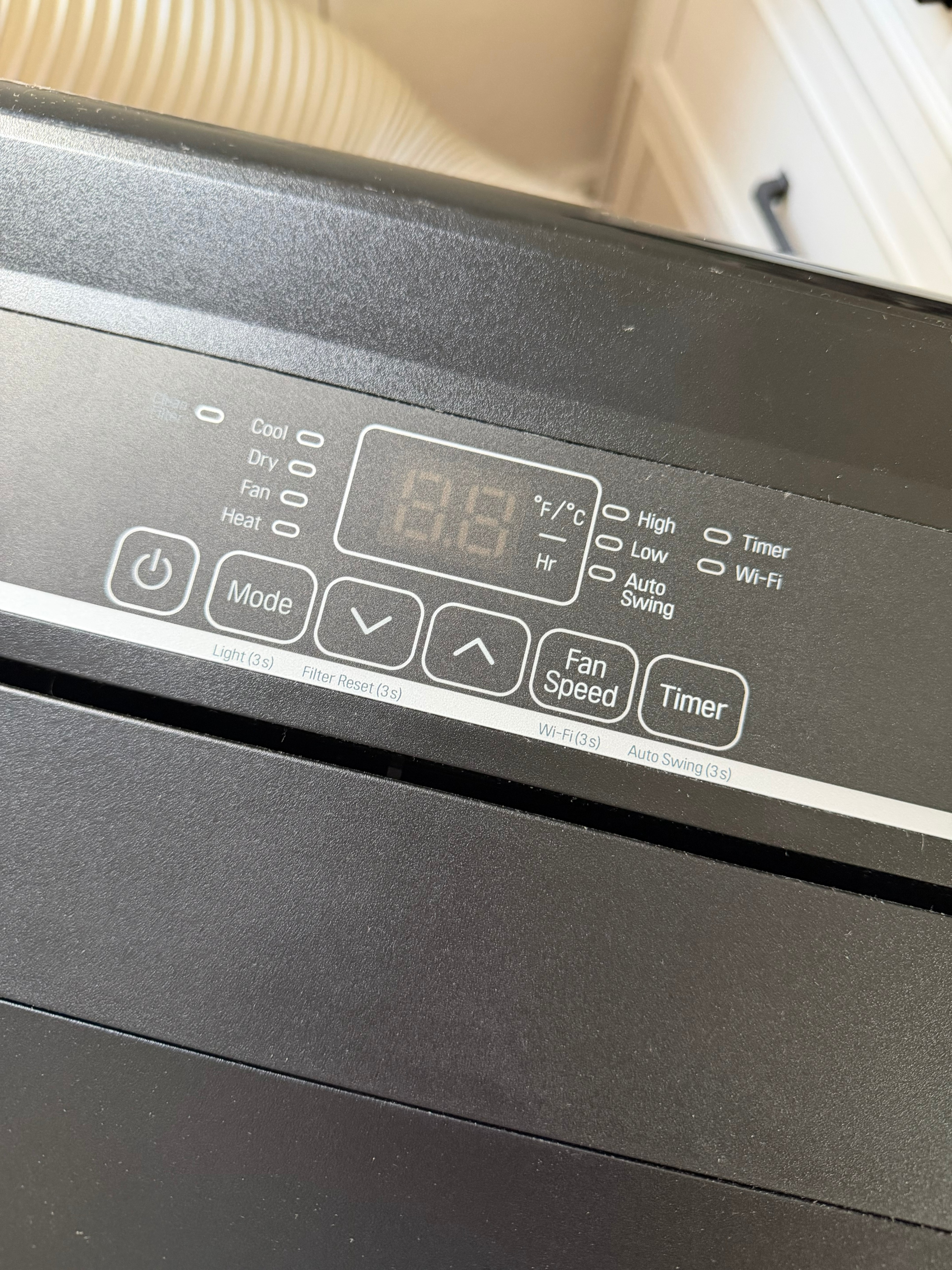 !NEGOTIABLE! LG Smart Wi-Fi Portable Air Conditioner - photo 4