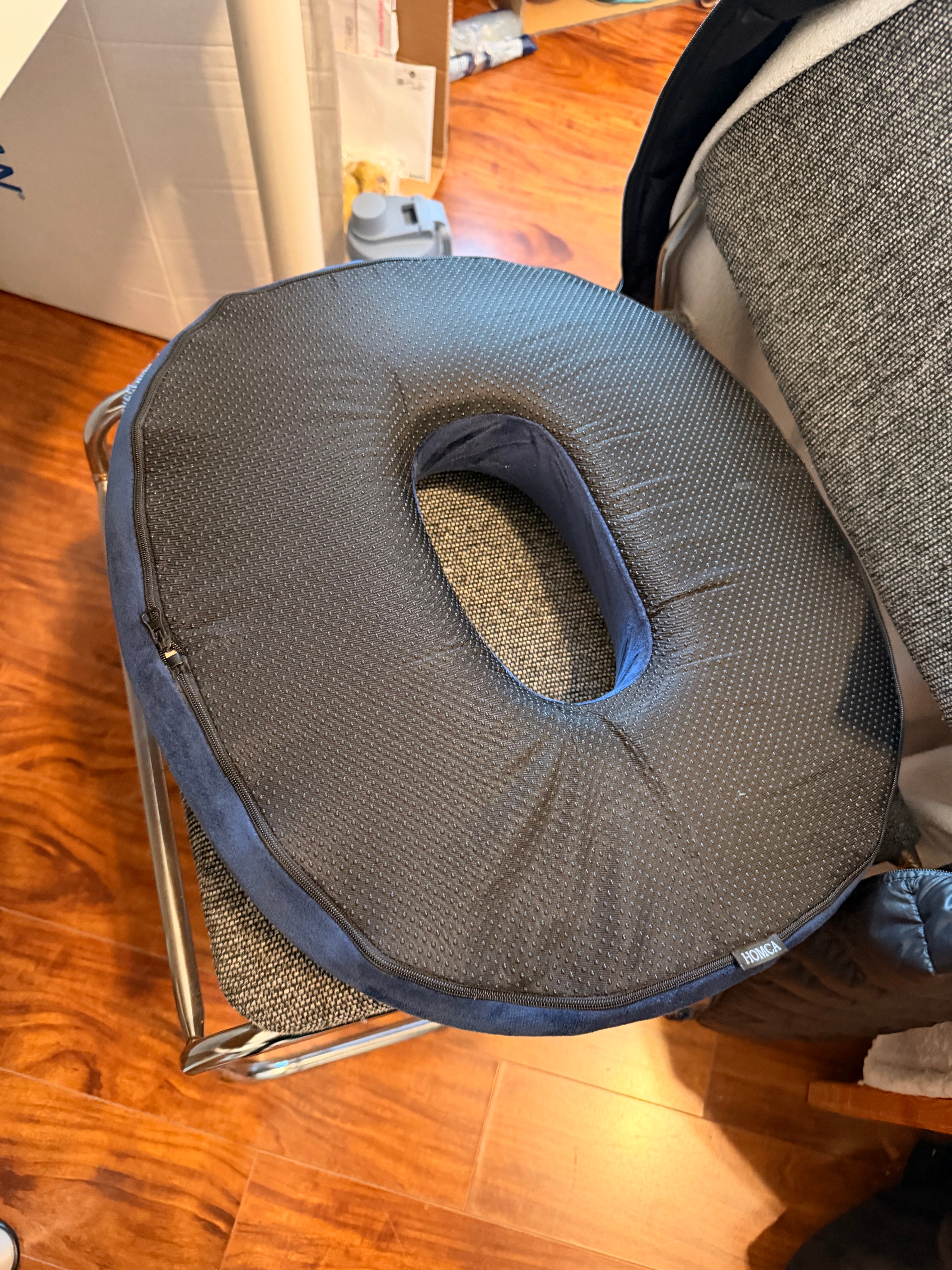 Pressure-relieving seat pad cushion - photo 2