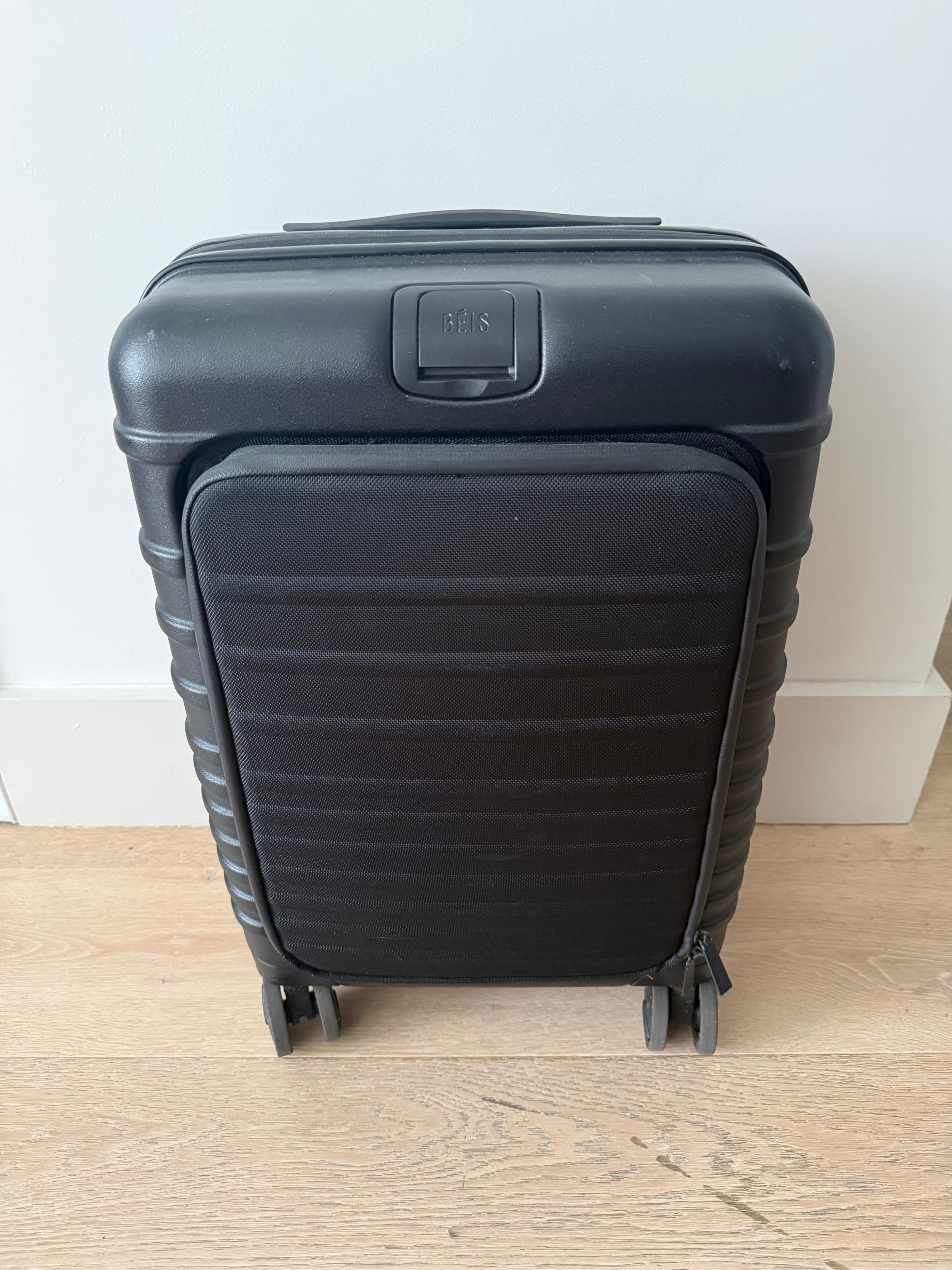 The Front Pocket Carry-On Roller - BEIS