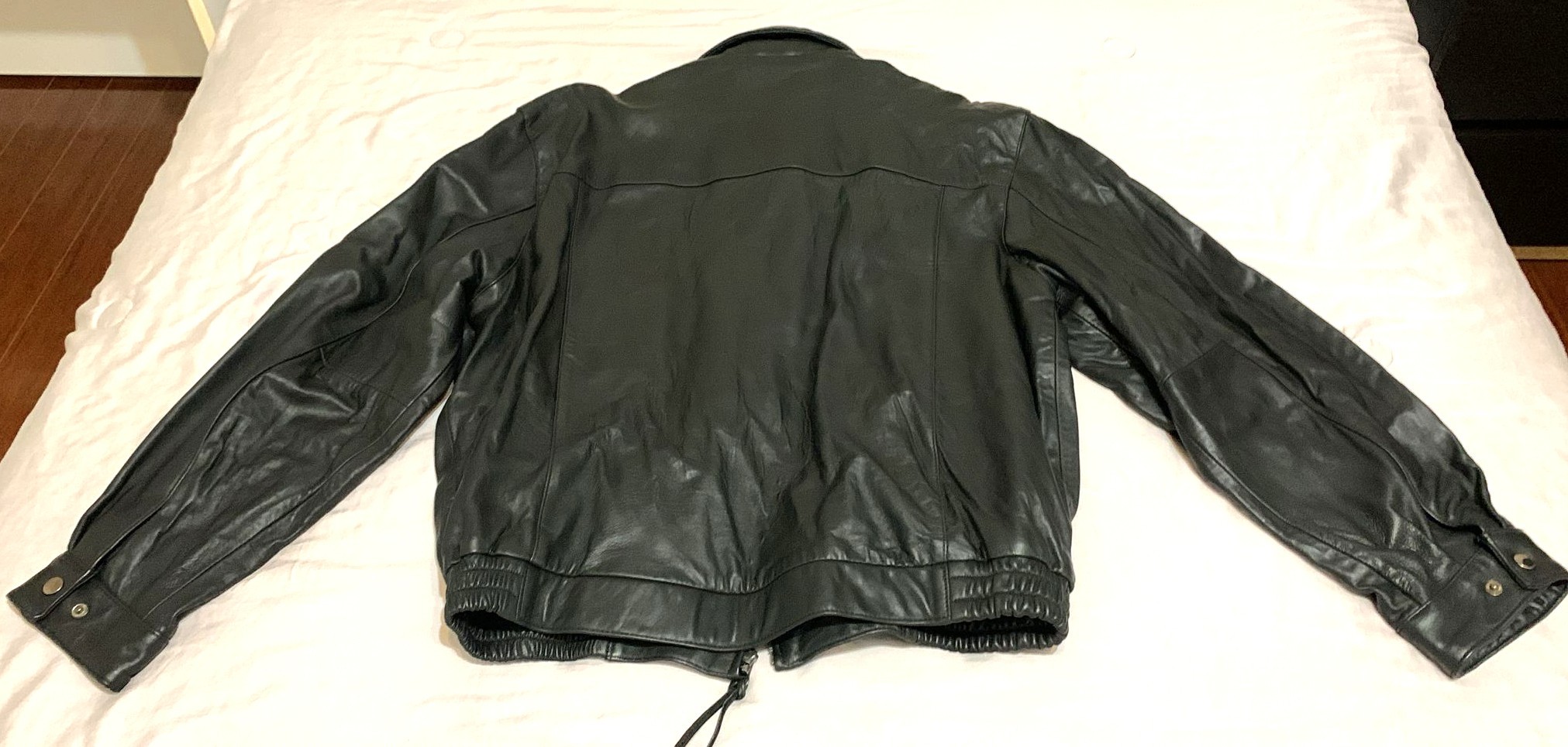 Men’s Genuine Leather Jacket – Size L - photo 2