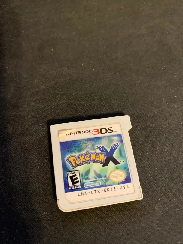 Nintendo 3DS Pokemon X Game Cartridge