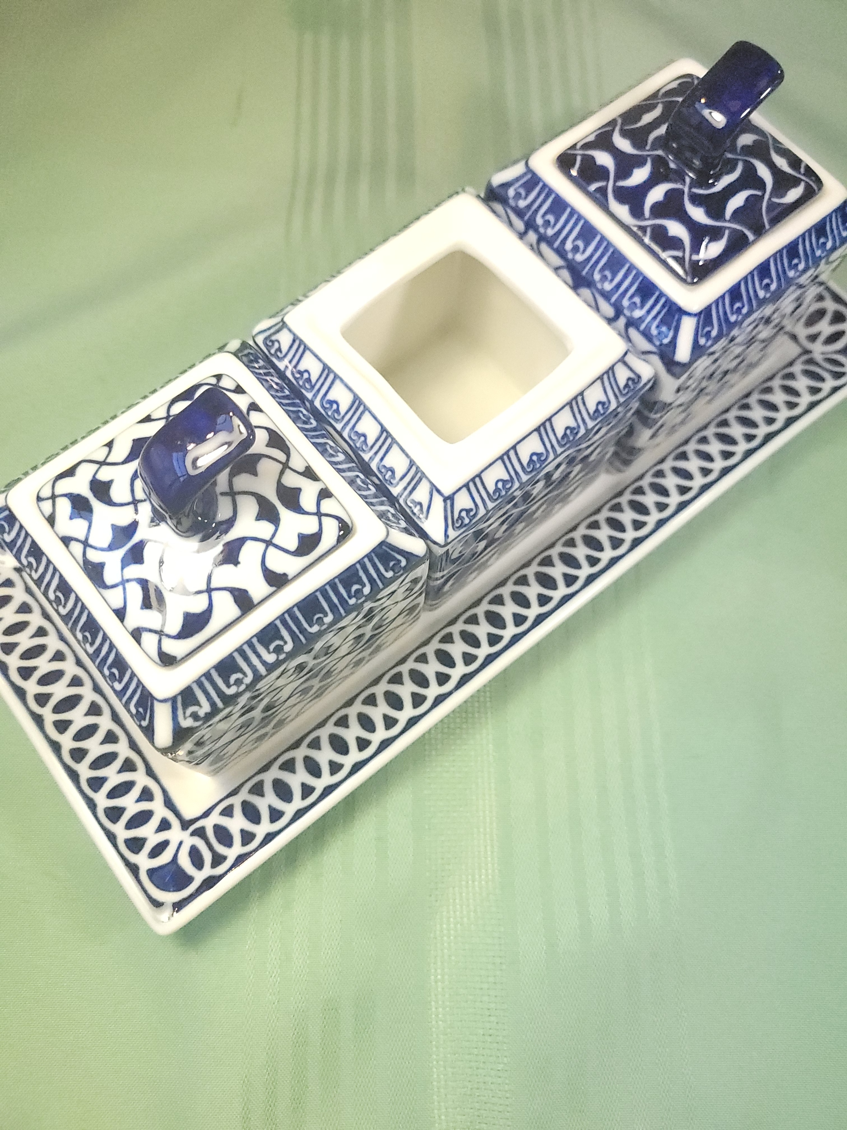 Bombay Company Arabesque Tile Blue and White Porcelain Canister - photo 3