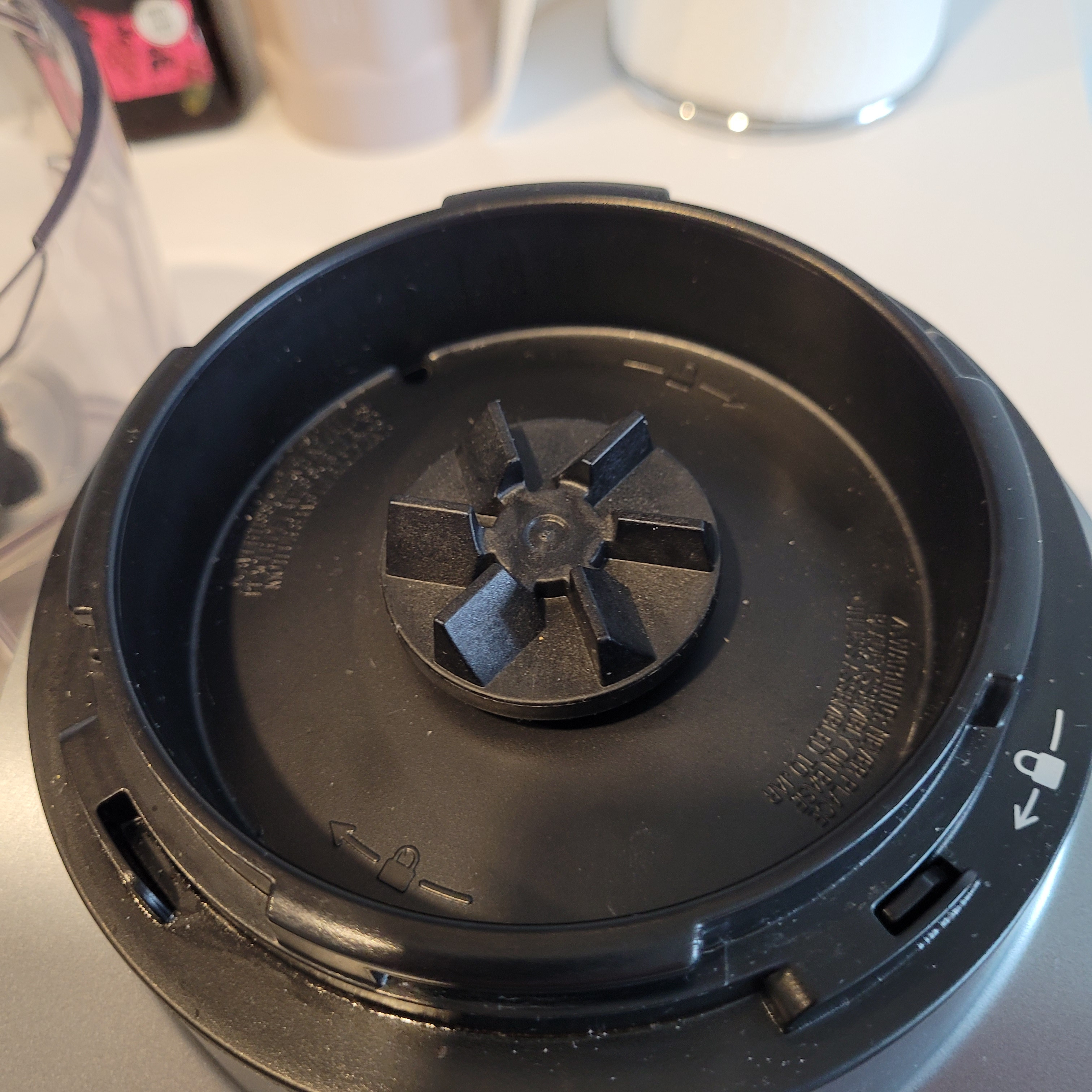 Ninja Professional Food Processor BN600C 1000W Peak 9-Cup Cap. - photo 4