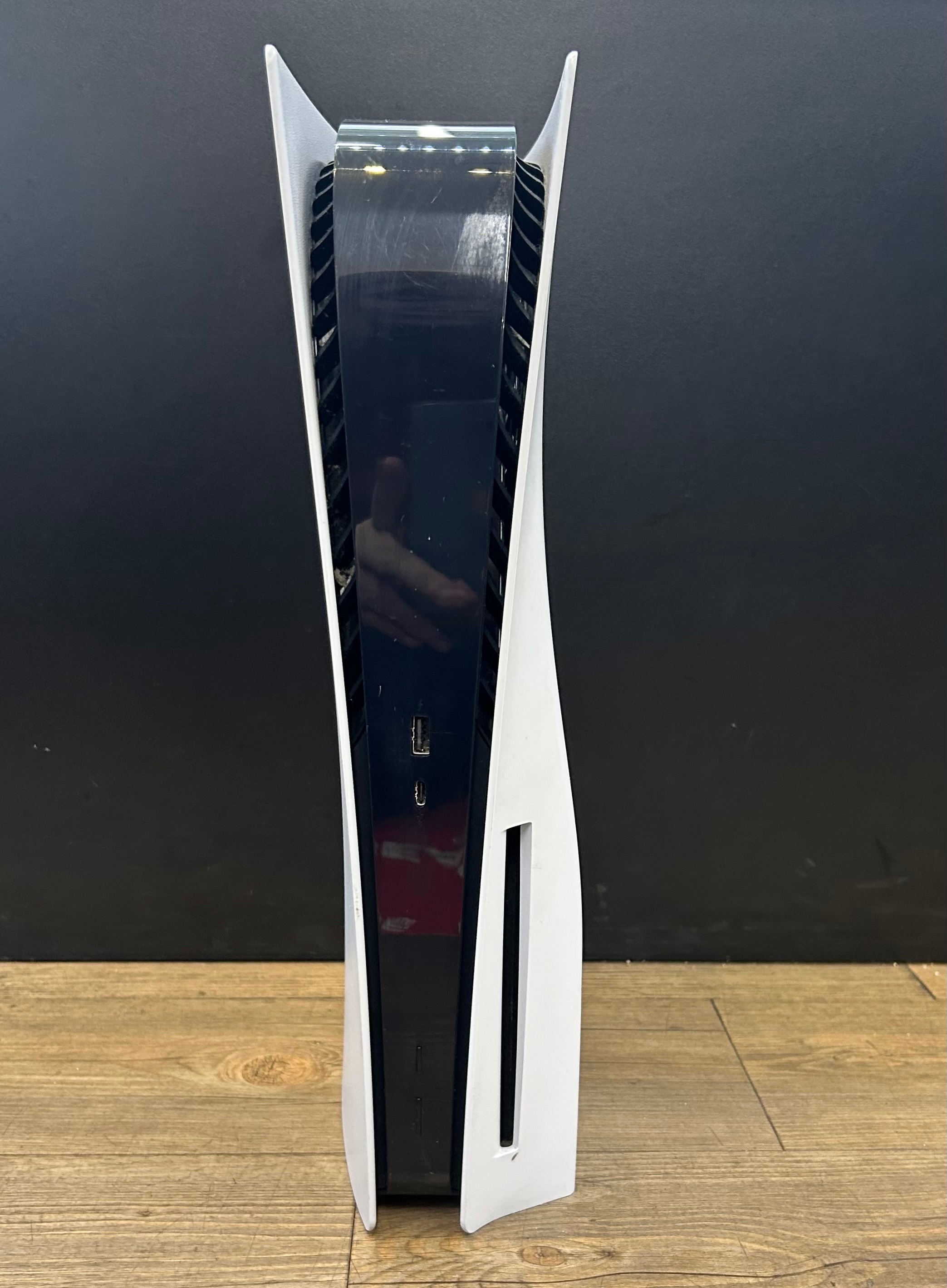 PS5 Disc Edition + Stand - photo 2