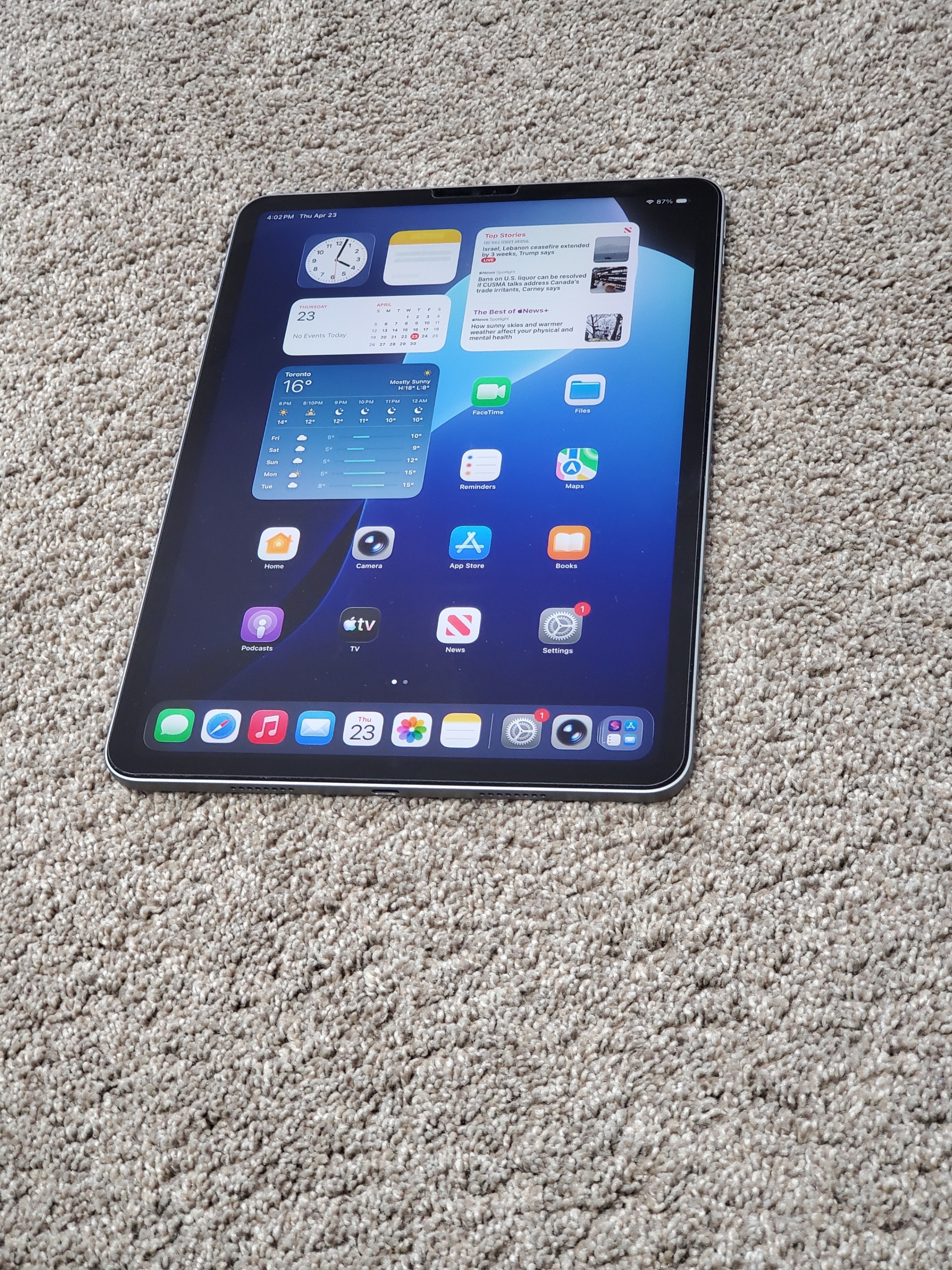 11" Apple iPad Pro w/ box (M2, 128GB, Wi-Fi) - photo 2