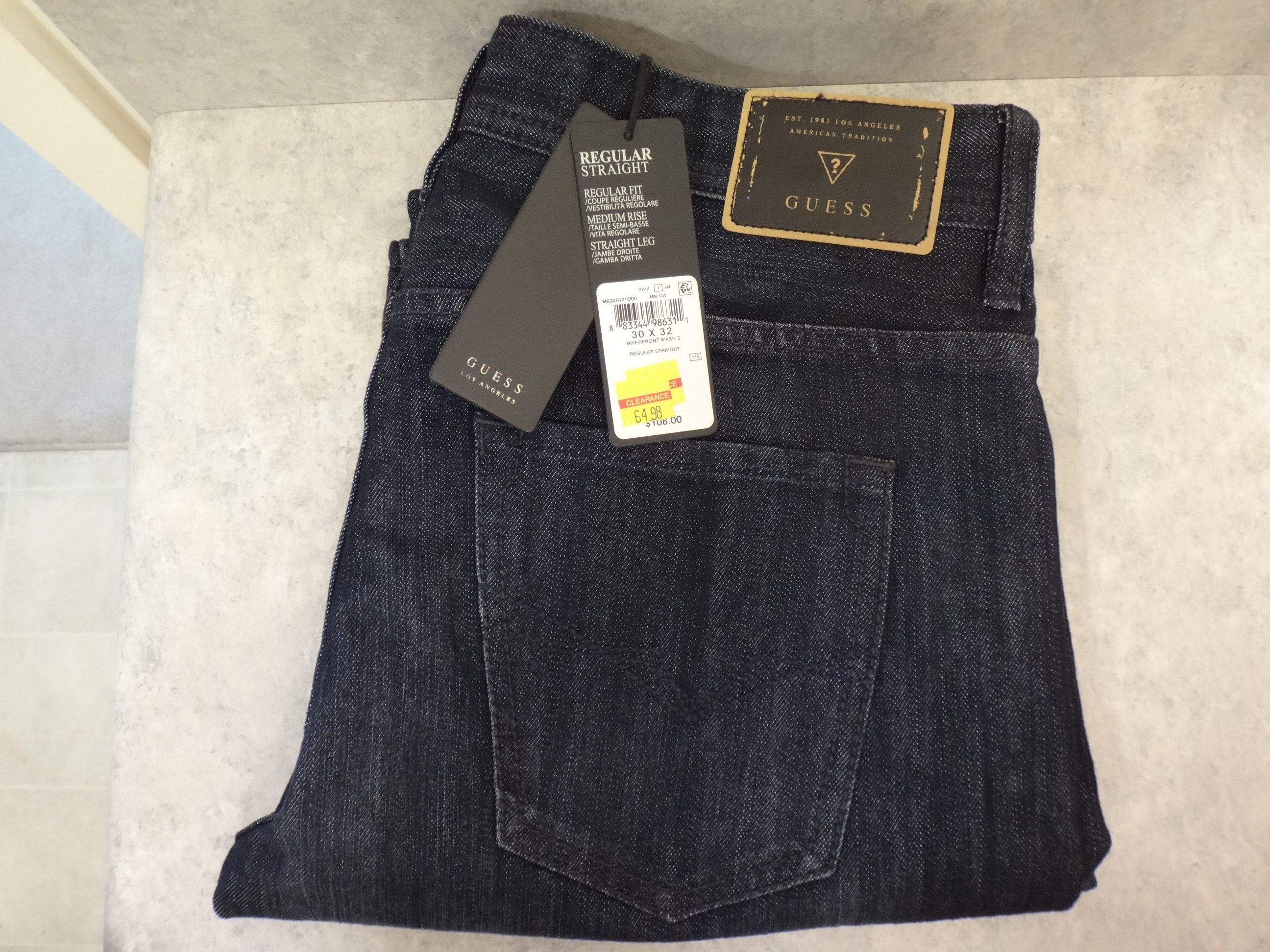 ✅🆕G U E S S Men's 30W x 32L Straight Fit Dark Wash Jeans NEW - photo 3