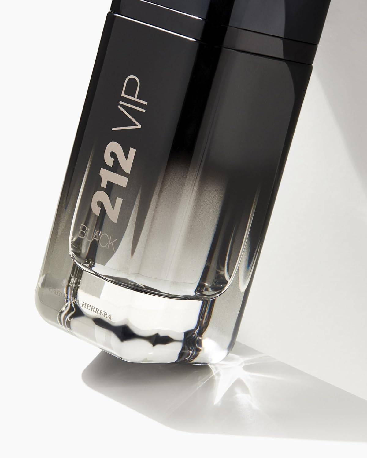 Carolina Herrera 212 VIP Black – EDP 3.4 oz (Men) - photo 2