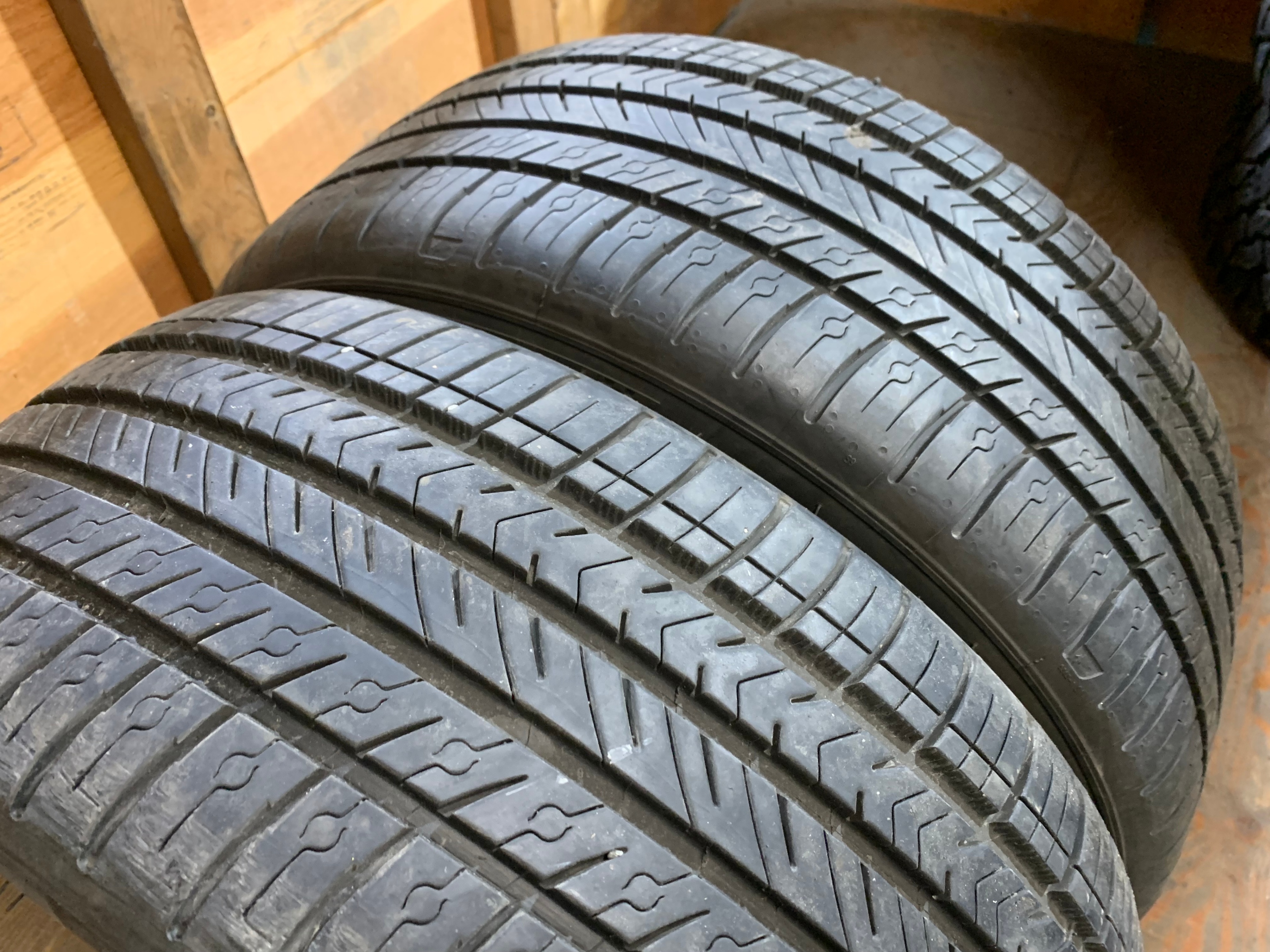PAIR of 215/45/17 91Y XL M+S Michelin Pilot AS4 with 80/90% - photo 2