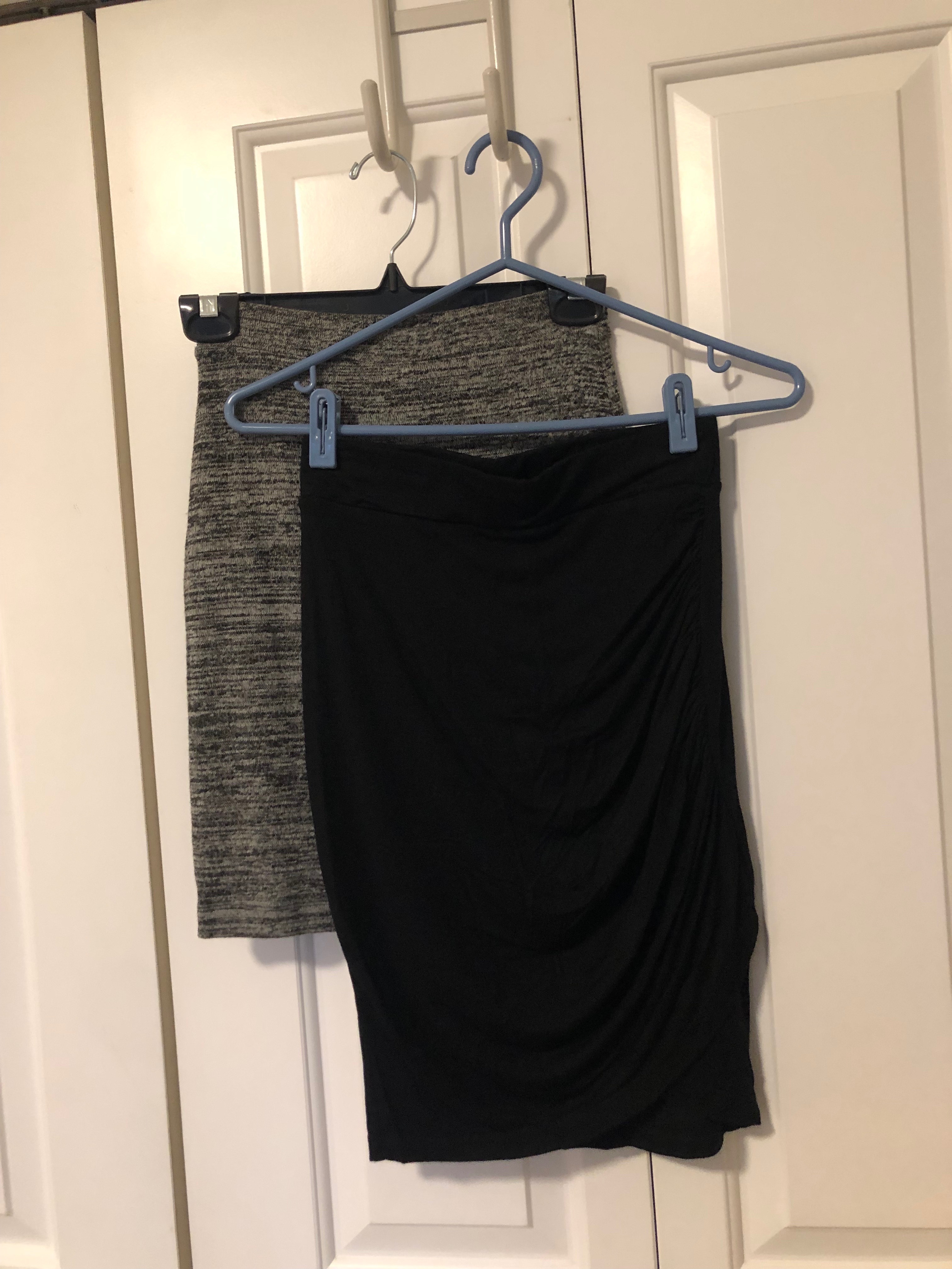 Stretchy Pencil Skirts (Grey & Black)