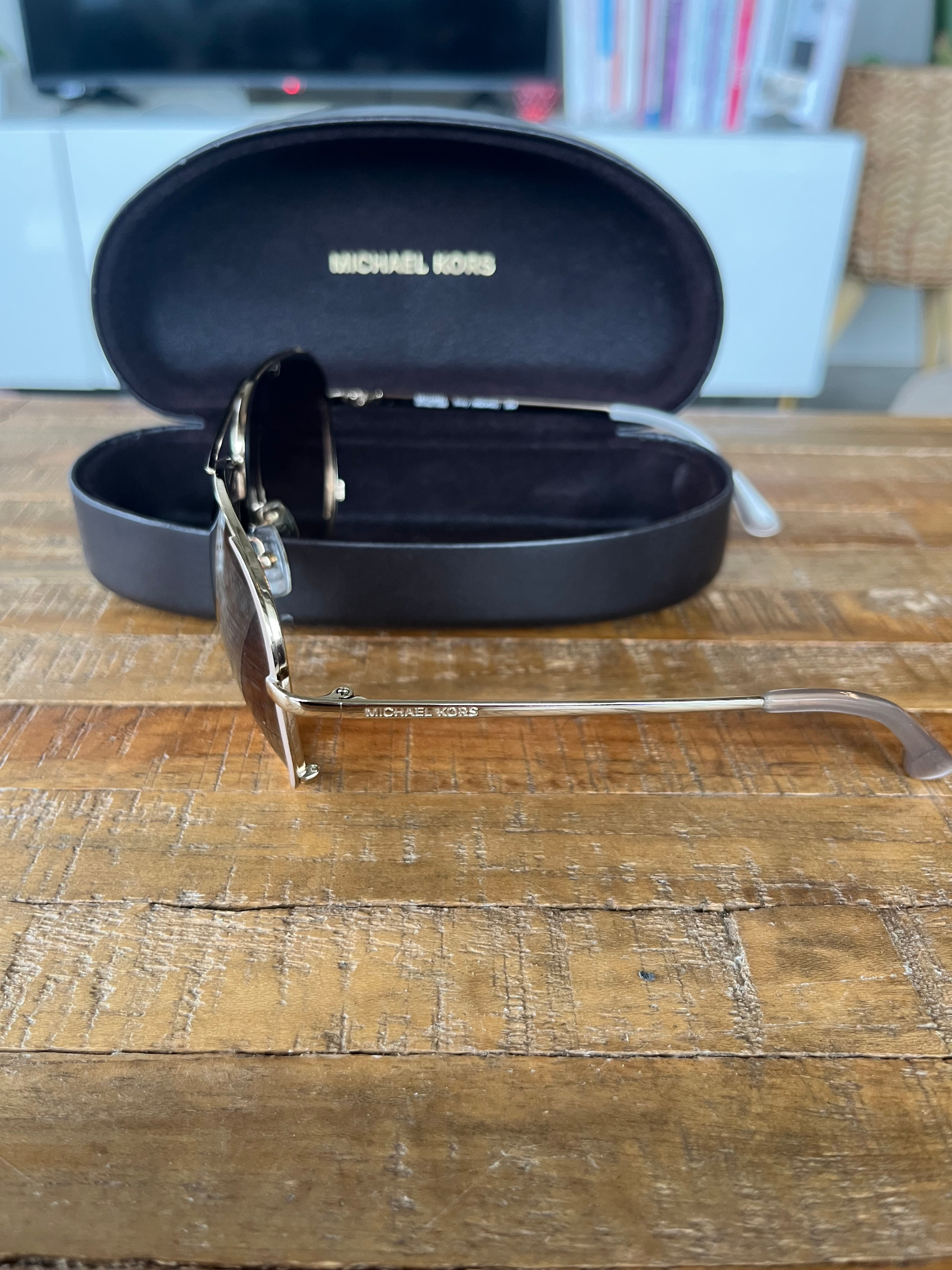 Michael Kors Designer Aviator sunglasses - photo 2