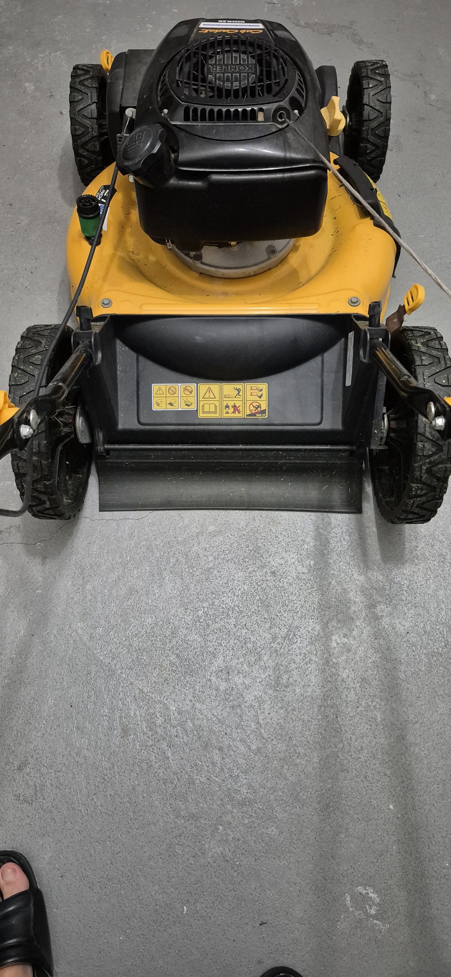 21" Cub Cadet push mower - photo 4