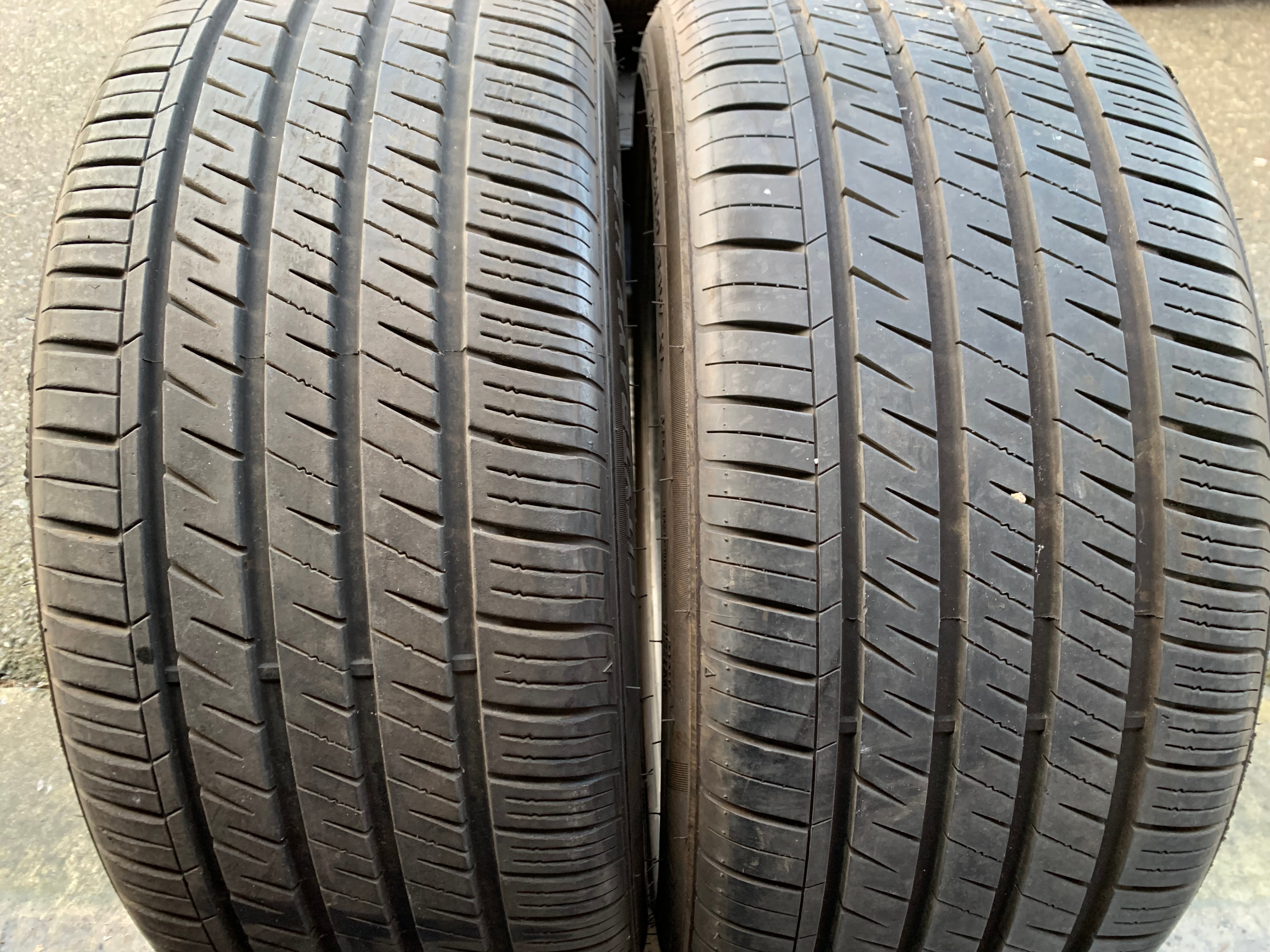 SET of 245/40/20 99W XL M+S LandSpider Citytraxx HP with 80% - photo 2