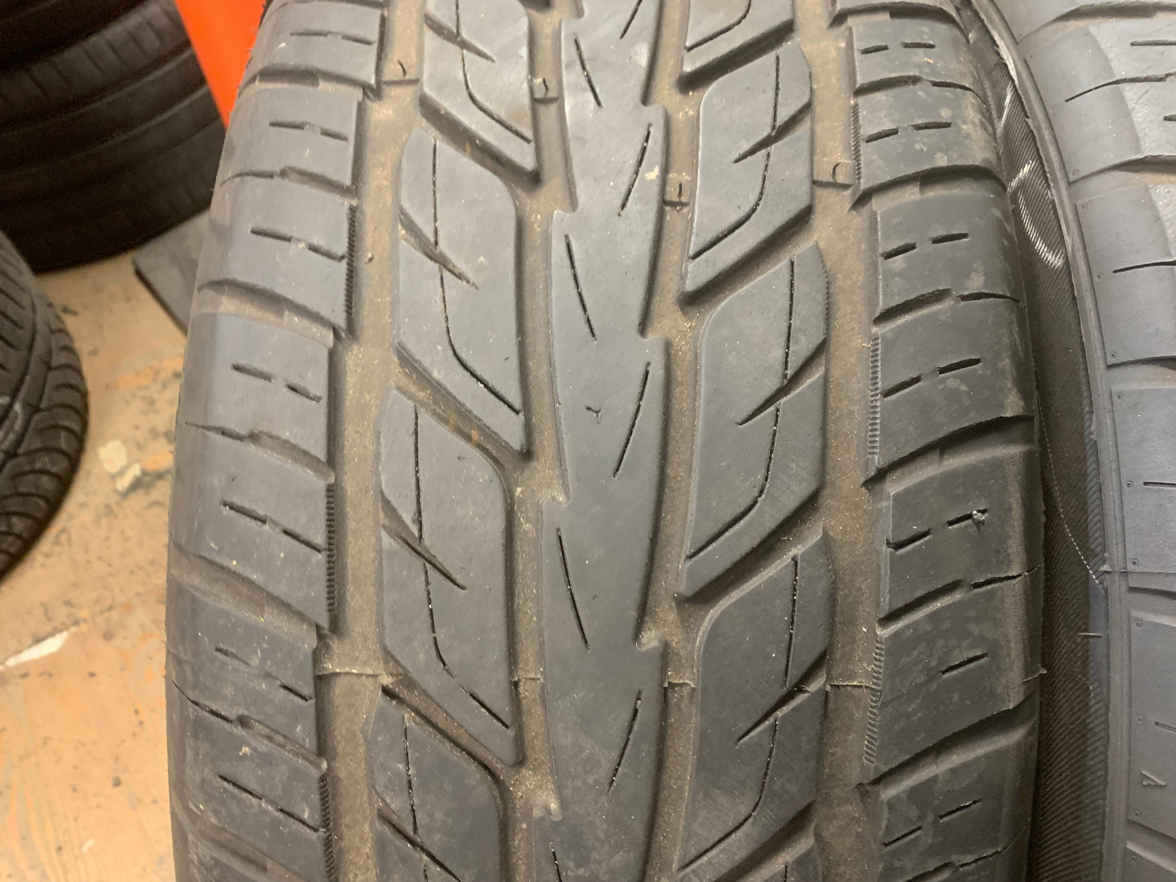 Pair of 275/40/22 XL 107W M+S Fronway Eurus 07 with 80% tread - photo 2