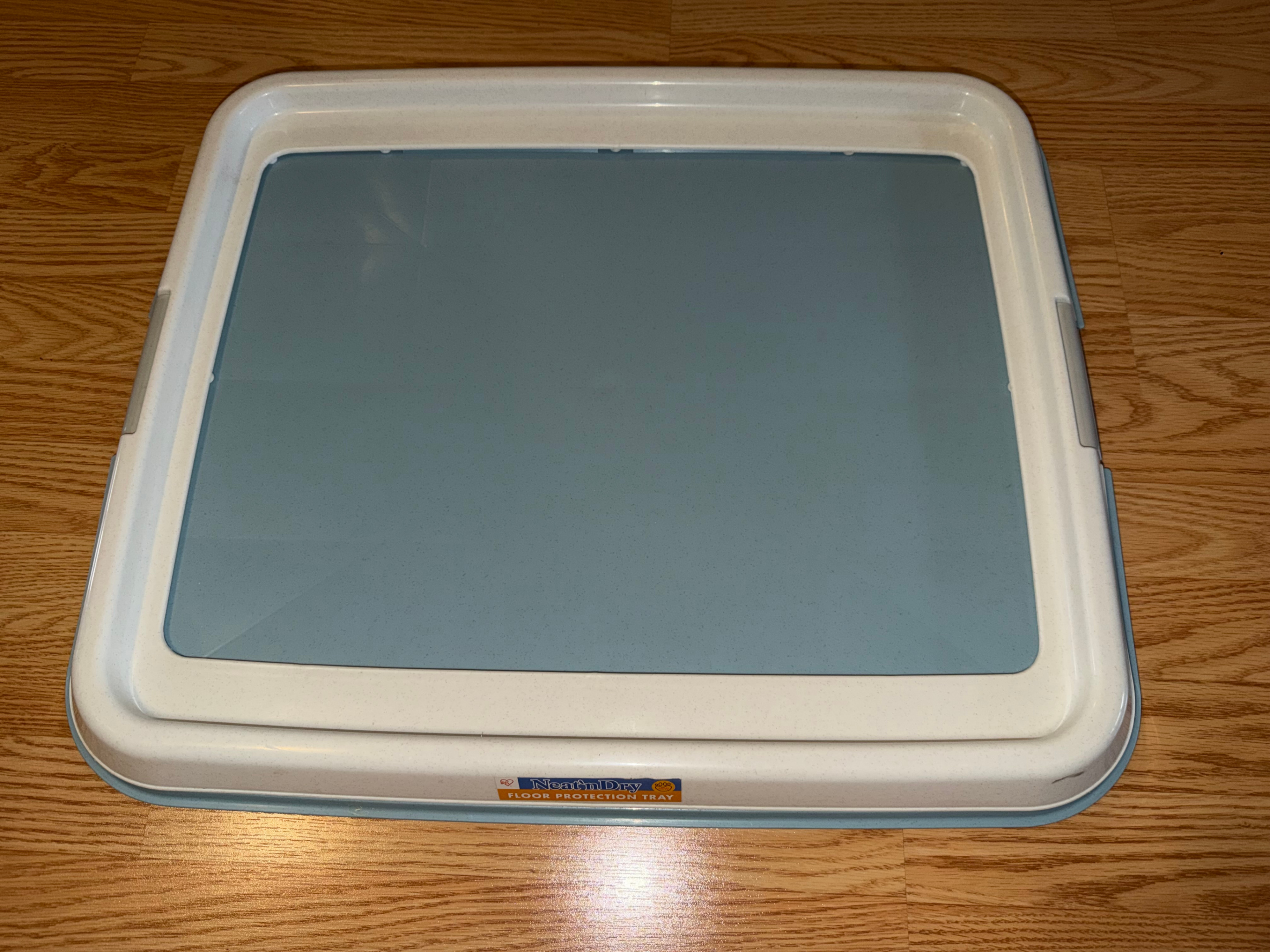 IRIS Neat ’n Dry Pet Training Pad Tray – New - photo 2