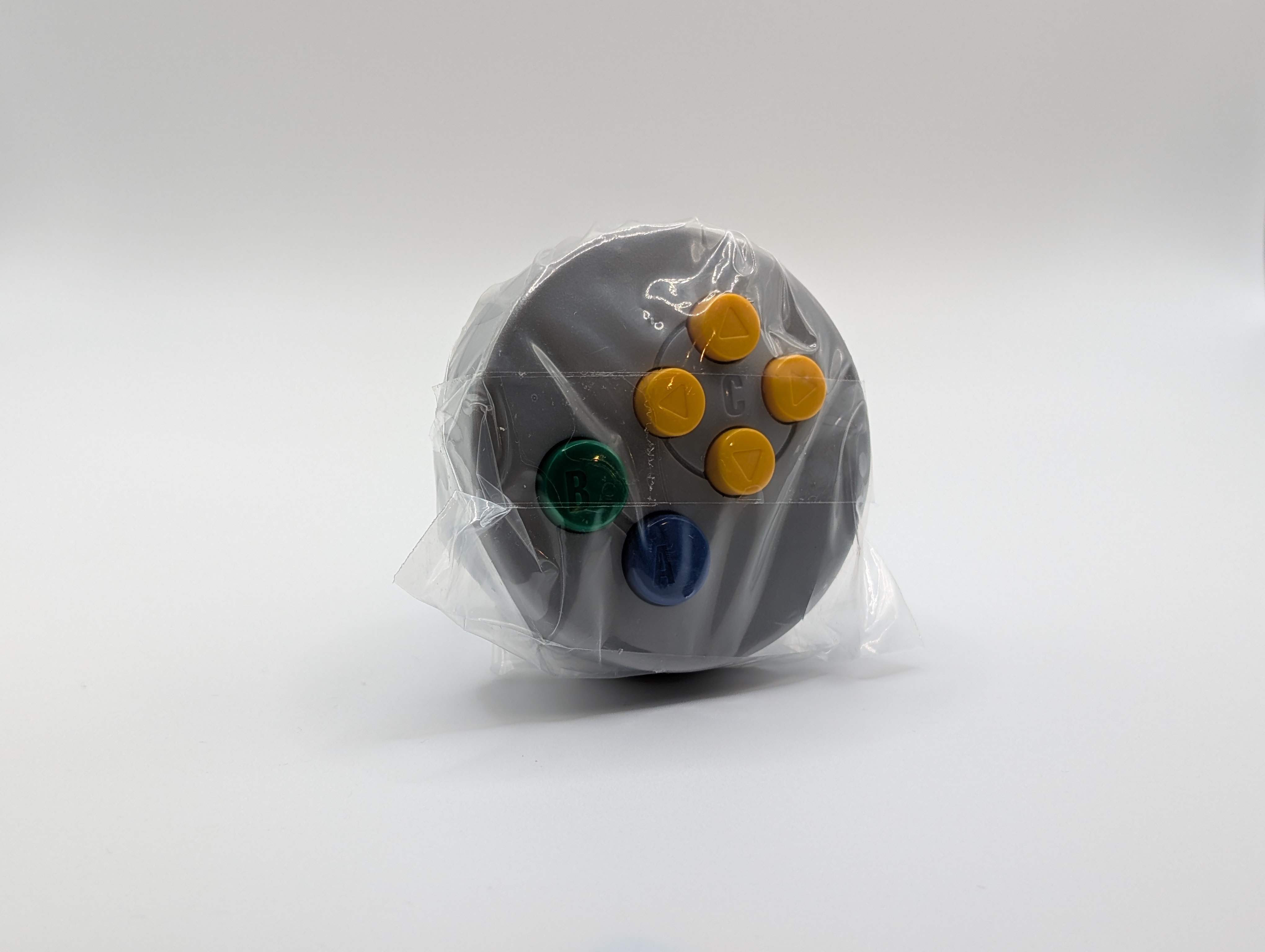 Nintendo Capsule Toy Controller Button Key Chain N64 - photo 5
