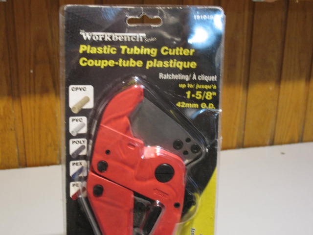 Racheting Plastic Tubing Cutter, BRAND NEW - photo 3