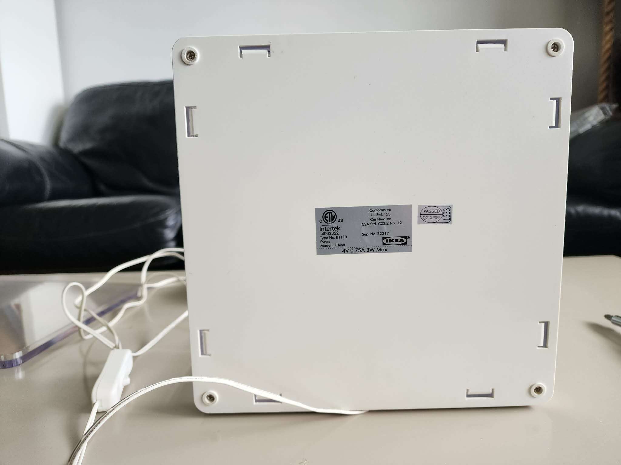 LED Acrylic Display Box (Discontinued Ikea SYNAS) - photo 4