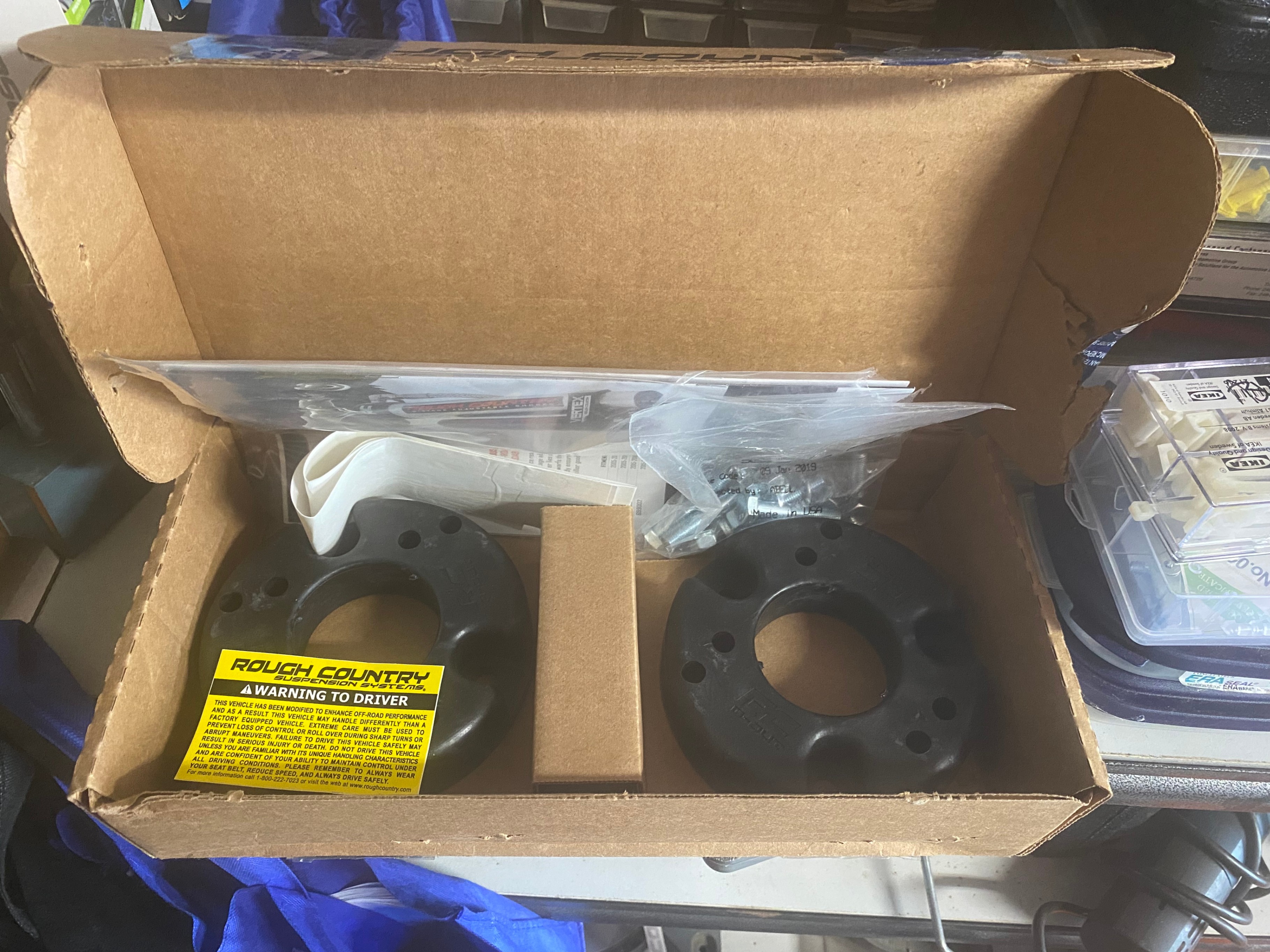Rough Country 2" Lift for Ford F150