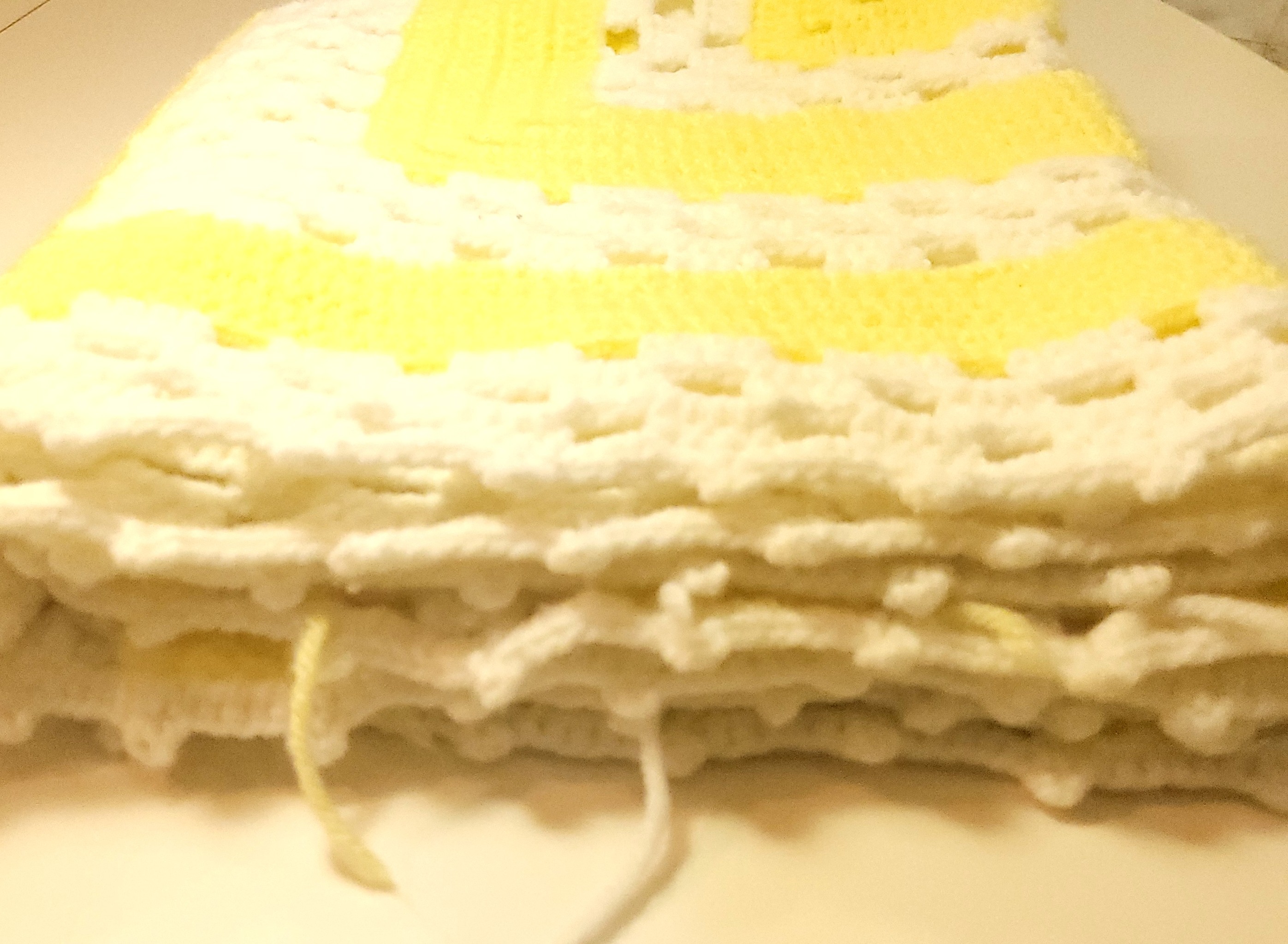 Handmade Crochet Baby Blanket Yellow White Granny Stripe Scallop - photo 5
