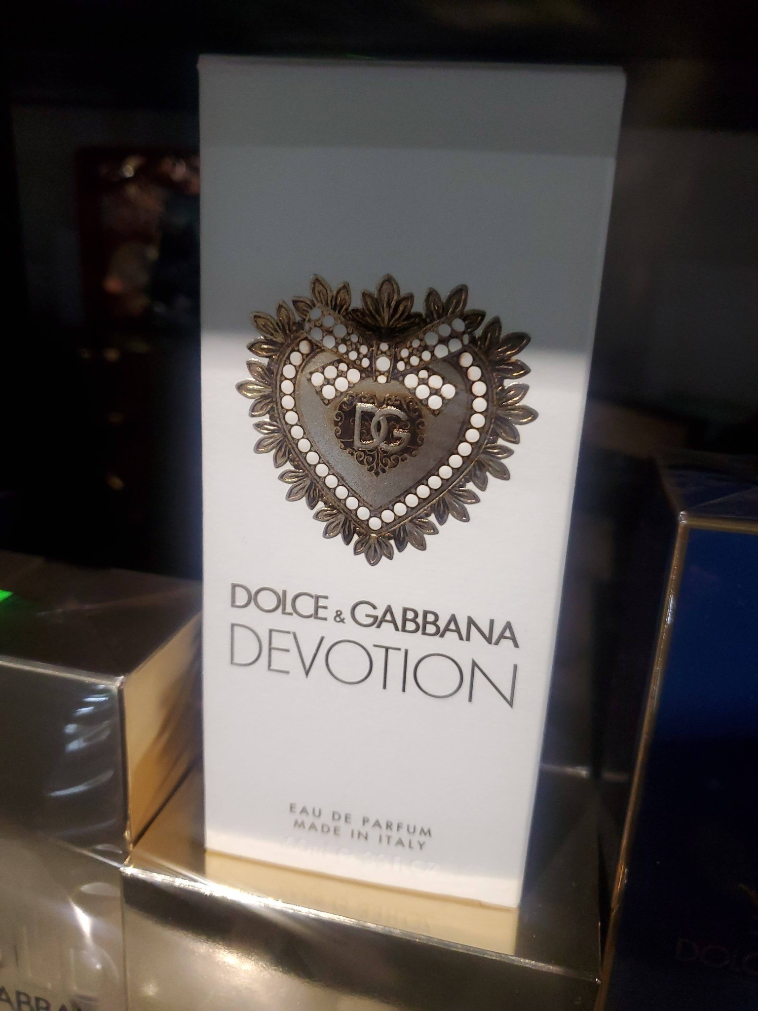 Dolce & Gabbana Devotion for Women Eau De Parfum Spray, 3.4 - photo 5