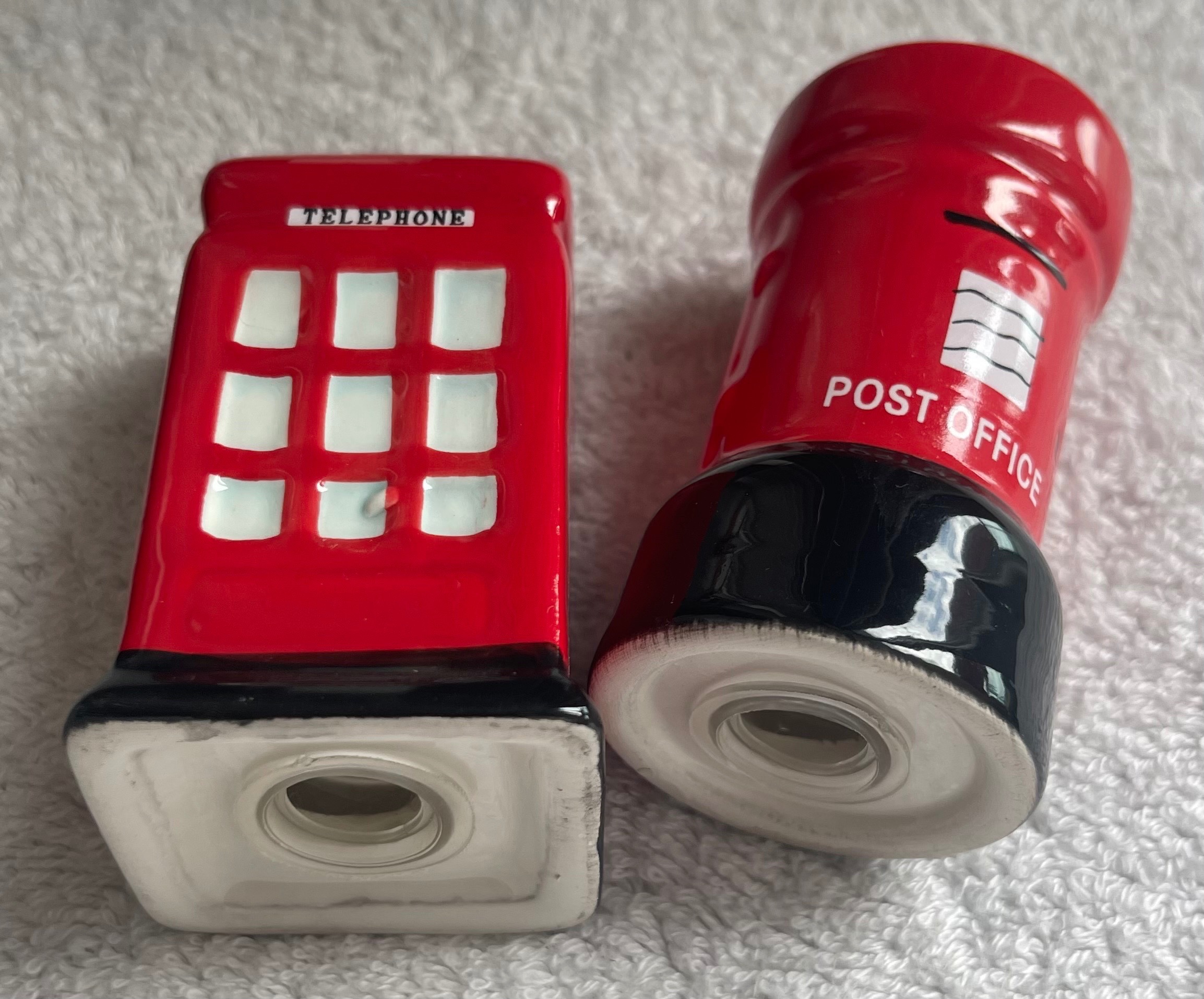 NEW London Red Telephone Booth & Post Box Salt/Pepper Set - photo 2
