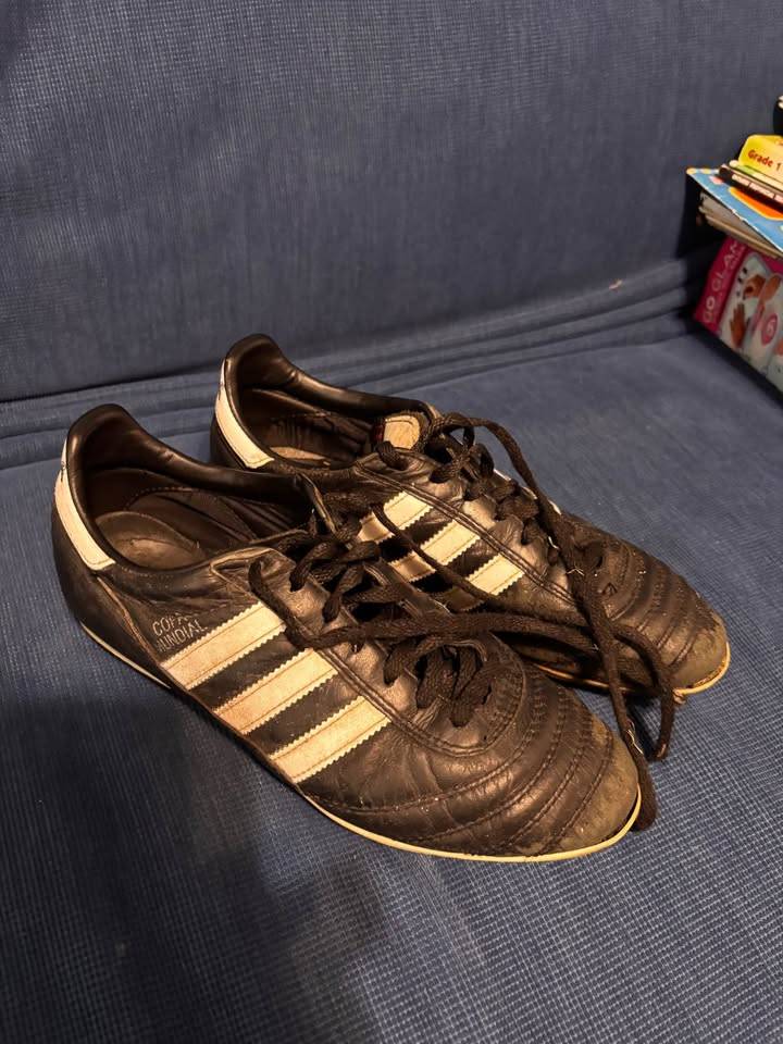 Adidas Soccer Cleats (Size 9 youth)