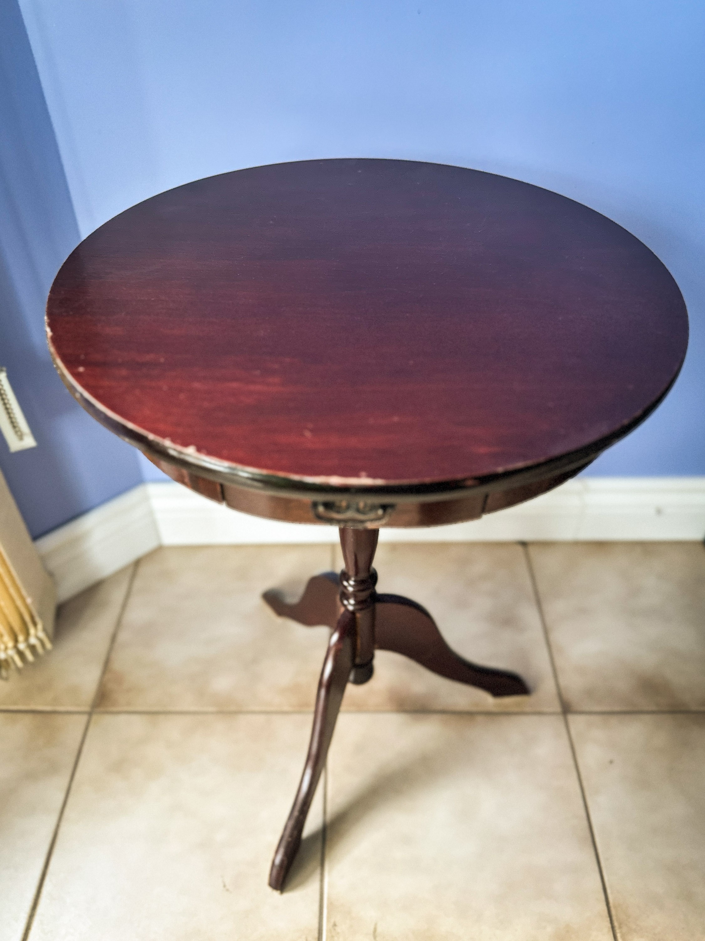 Vintage Mahogany Side Table - Round - photo 4
