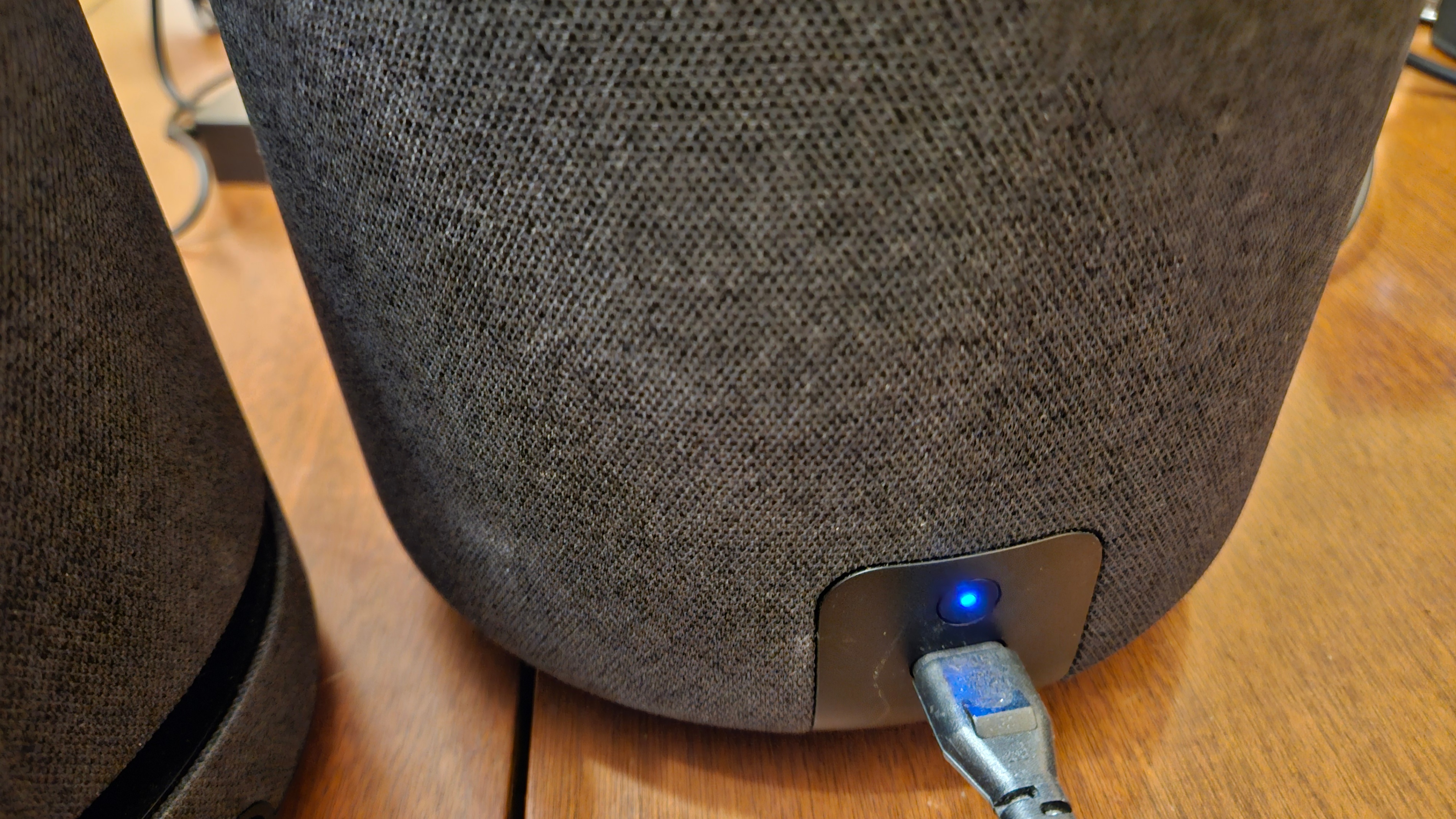 Amazon Echo Sub - photo 3