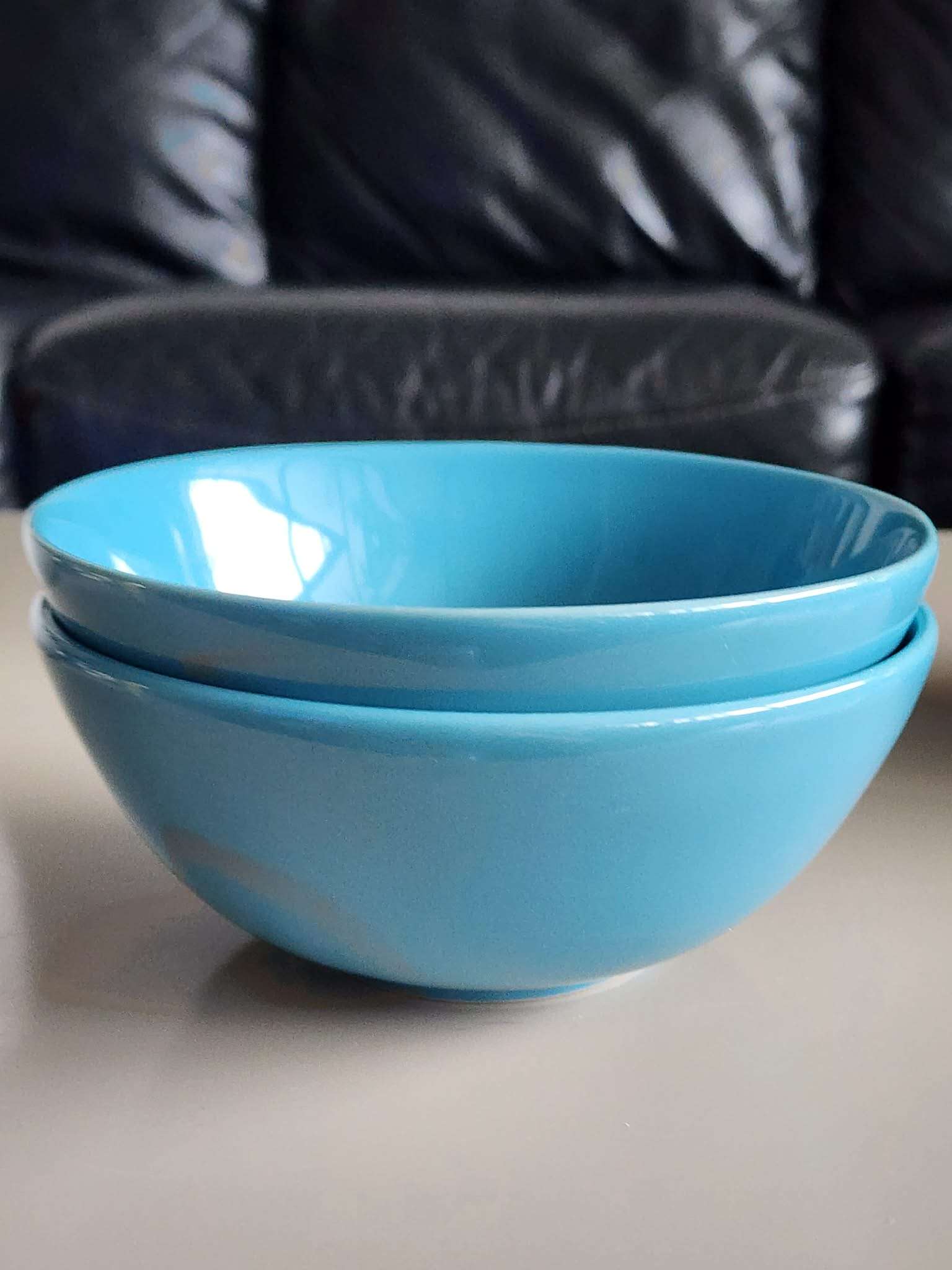6 Assorted Bowls (White, Blue, and Black) - photo 3
