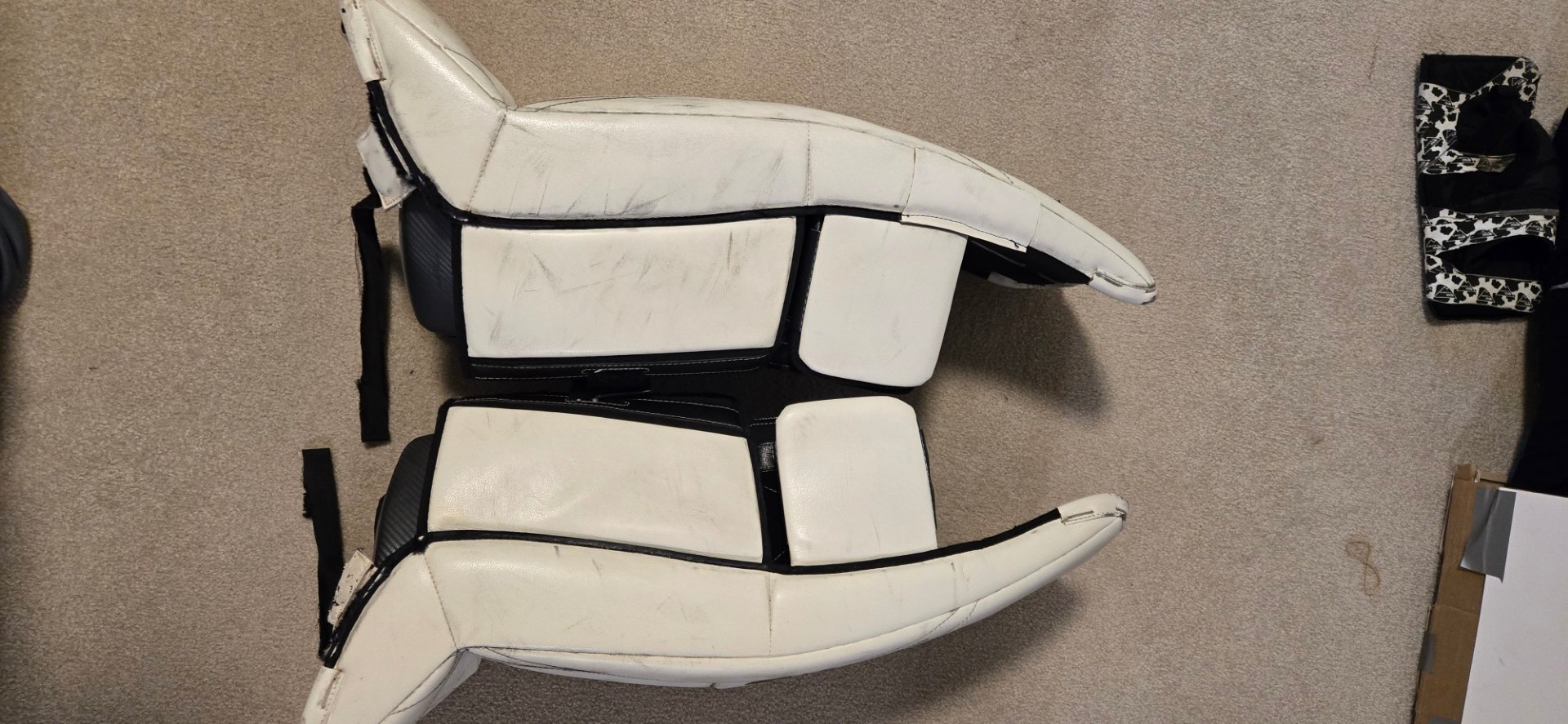 Brian’s Sub Zero 7.0 31+1 Goalie Leg Pads - photo 3
