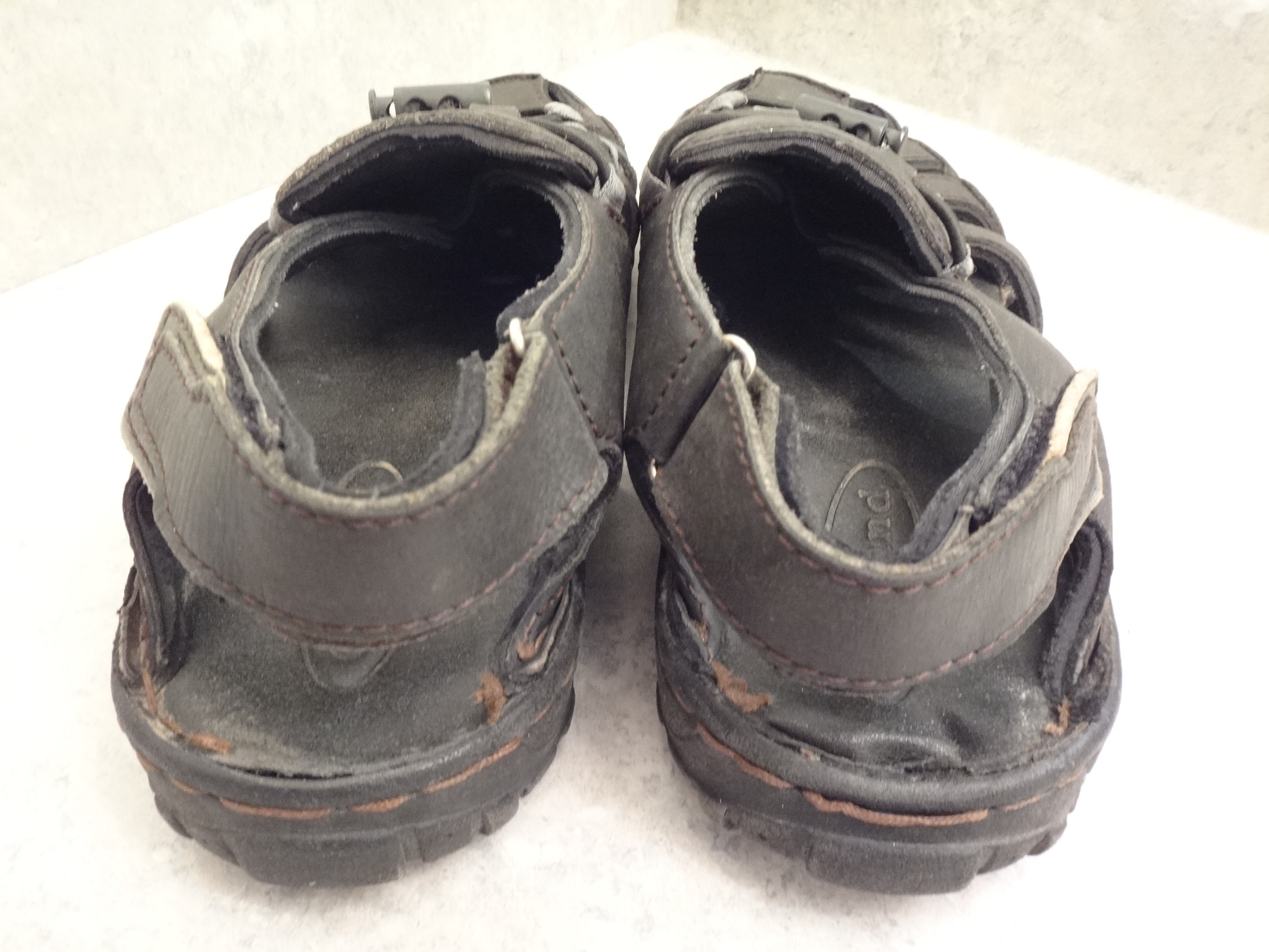 ✅♻️Outland Men's Size 9 / 42 Black Leather Upper Sandals - photo 4