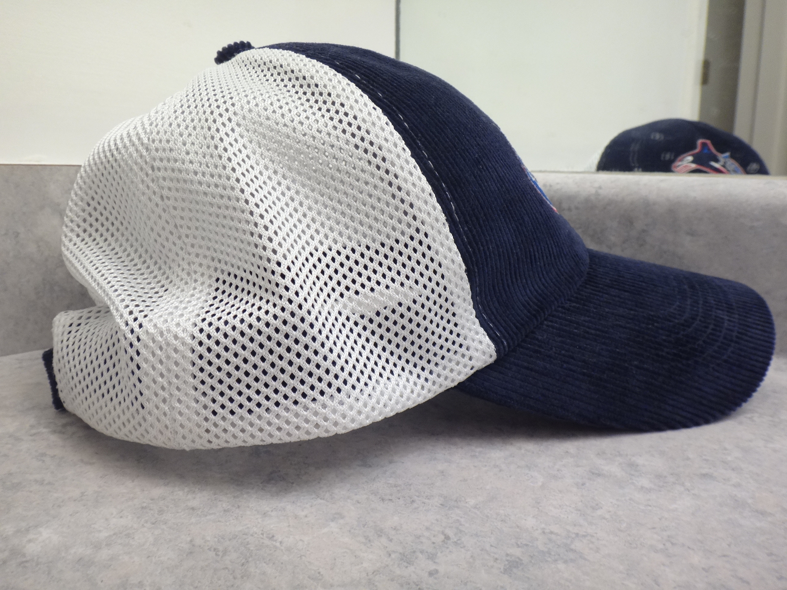 ✅🆕1997-2007 Vancouver Canucks Logo Corduroy Baseball Hat Cap NEW - photo 5