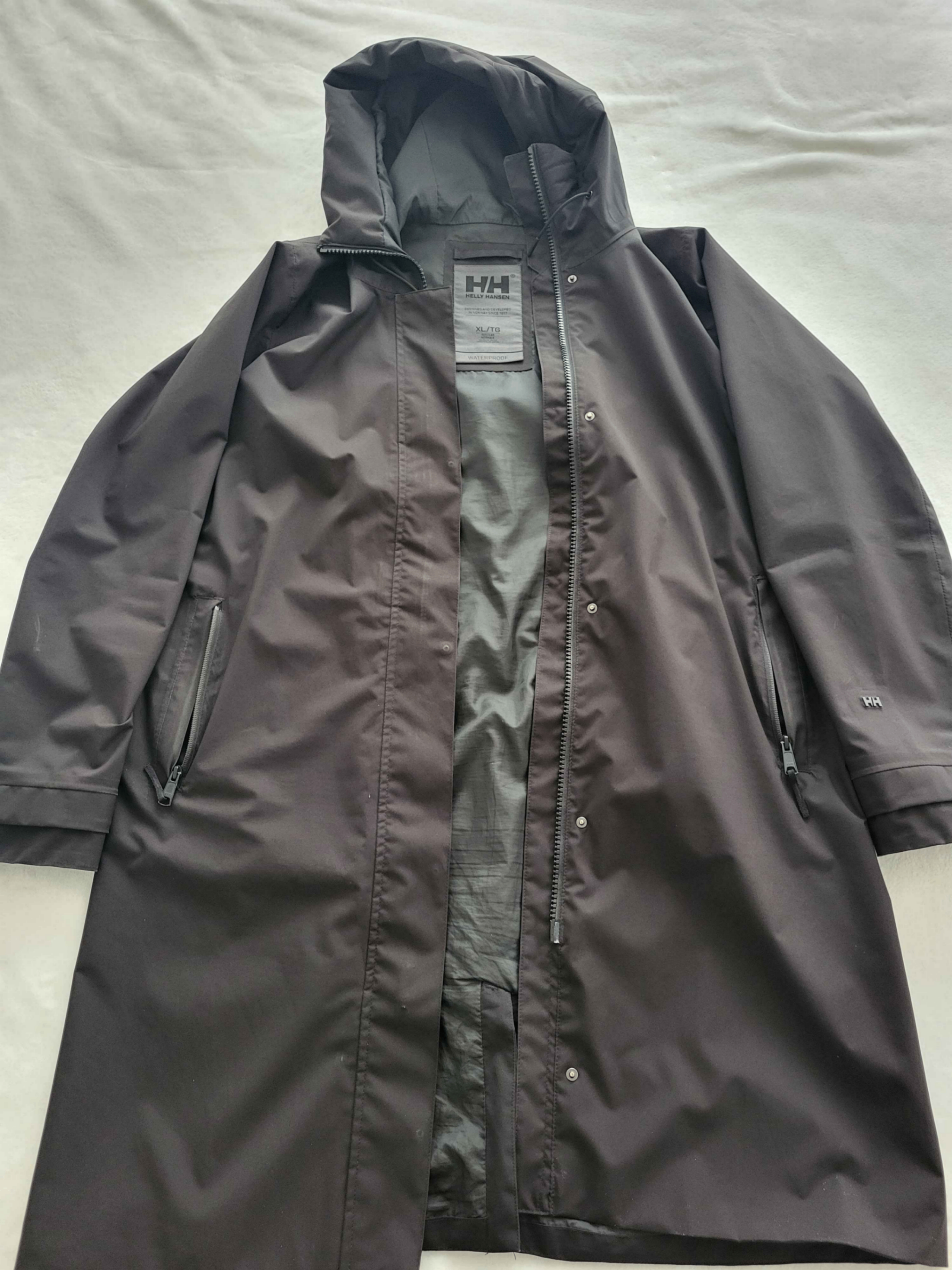 Helly Hansen Women's Rain Jacket W/ Hood XL