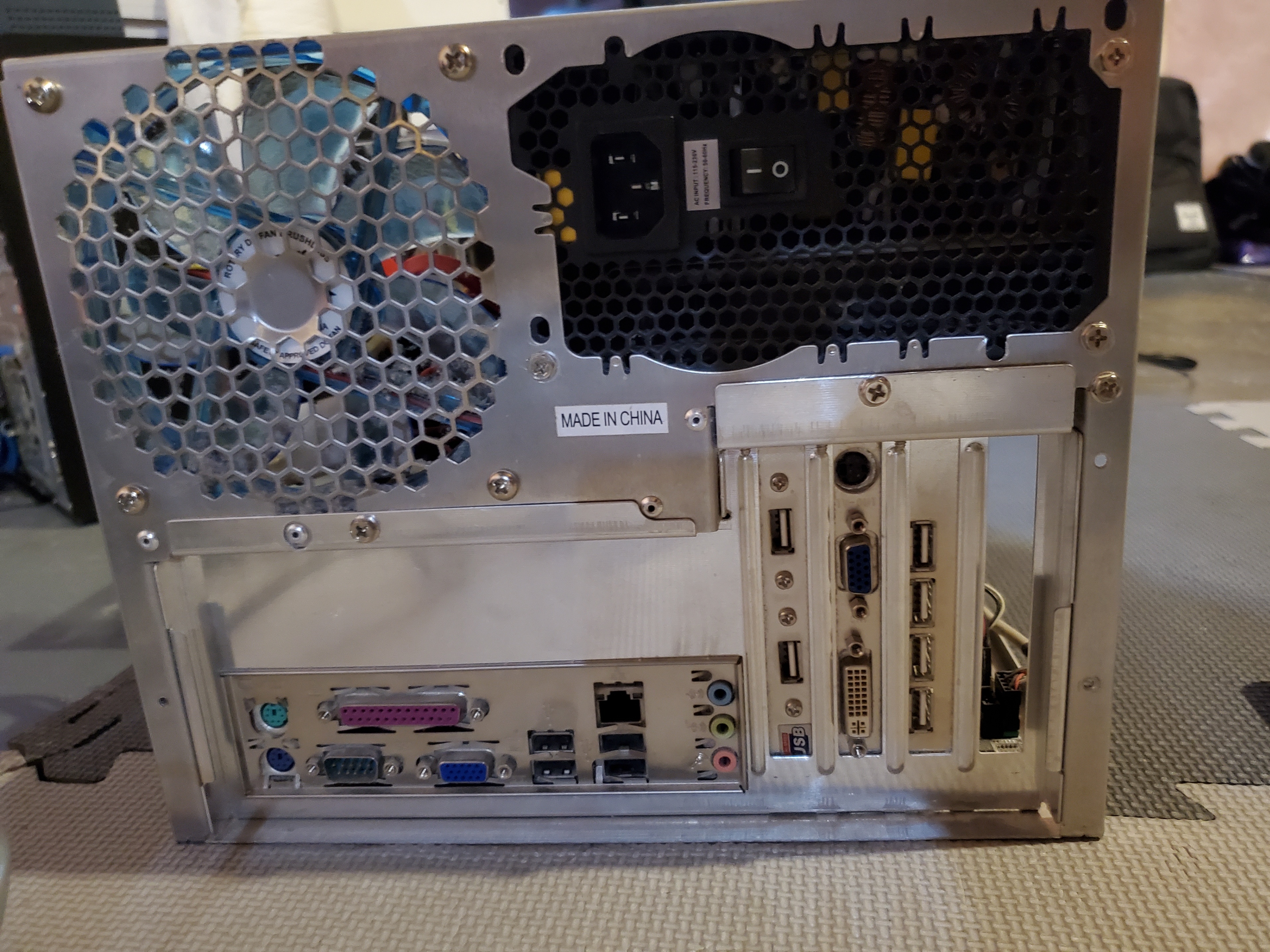 Custom-built old Desktop PC for music production - photo 2