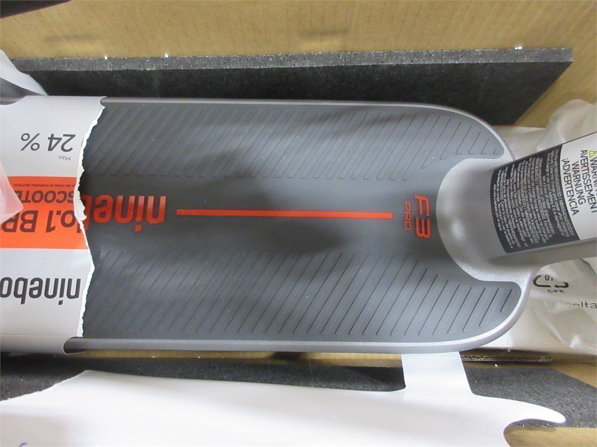 Segway Ninebot F3 Pro Electric Scooter - photo 4