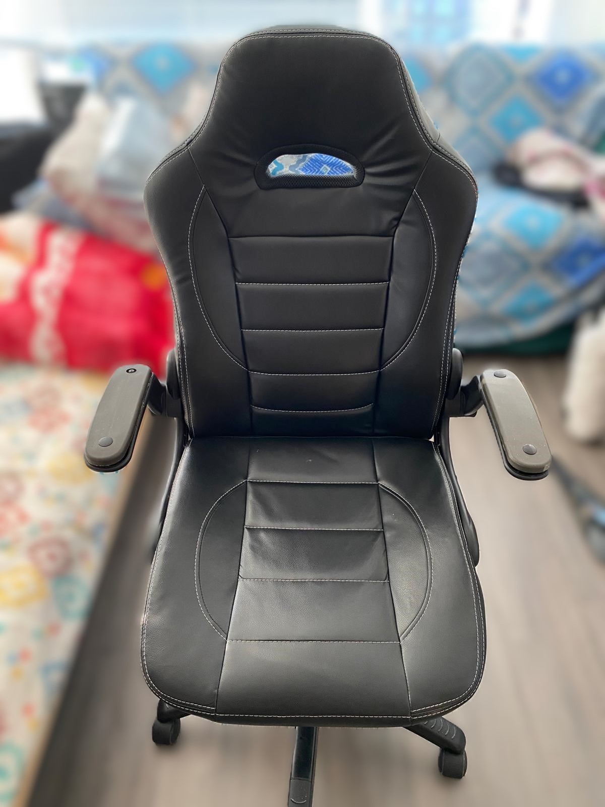 Move-Out Sale | Gaming / Office Chair | Good Condition - photo 2