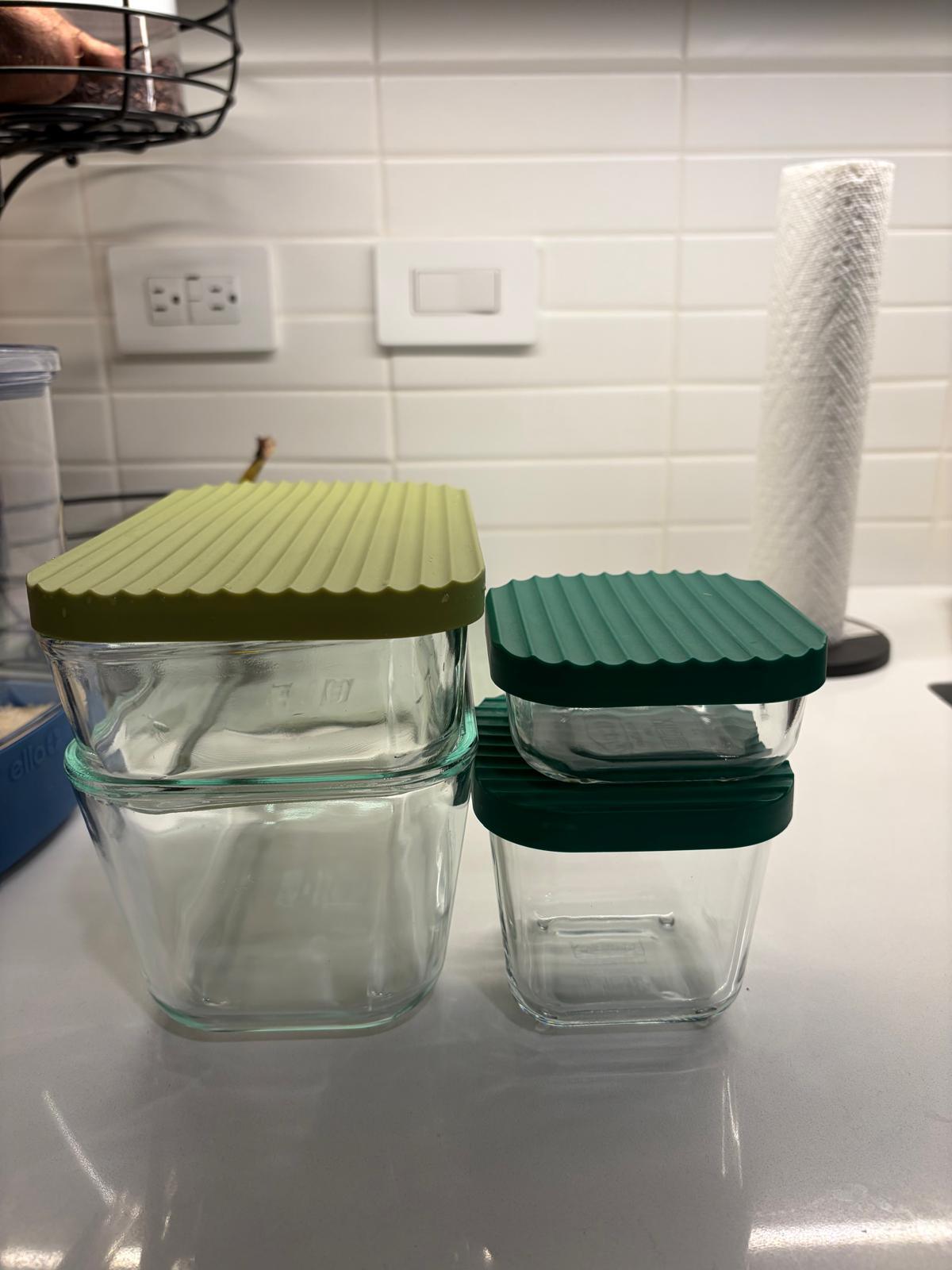 4 Glass Food Storage Containers with Lids - photo 4