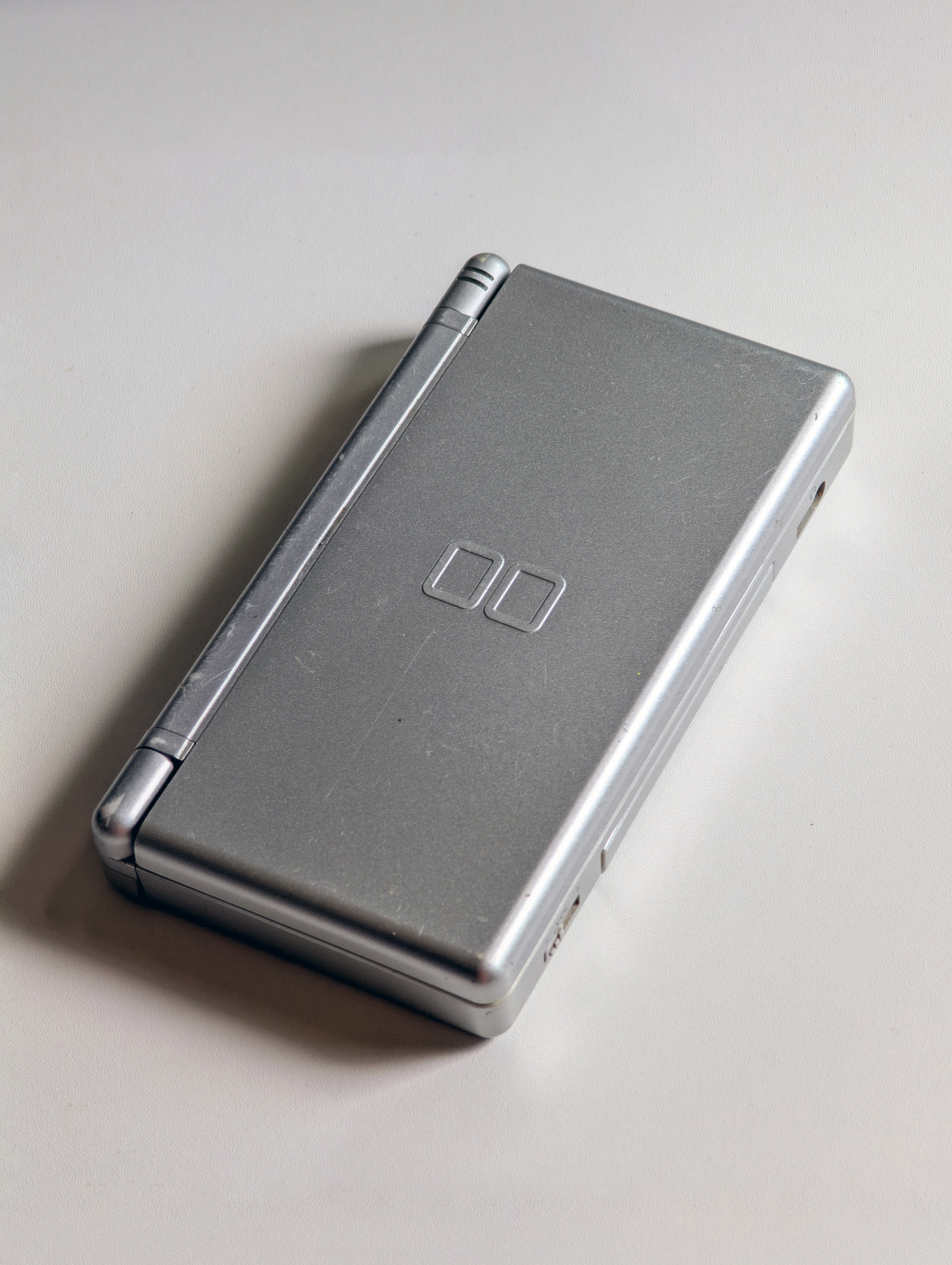 Nintendo DS Lite - photo 2