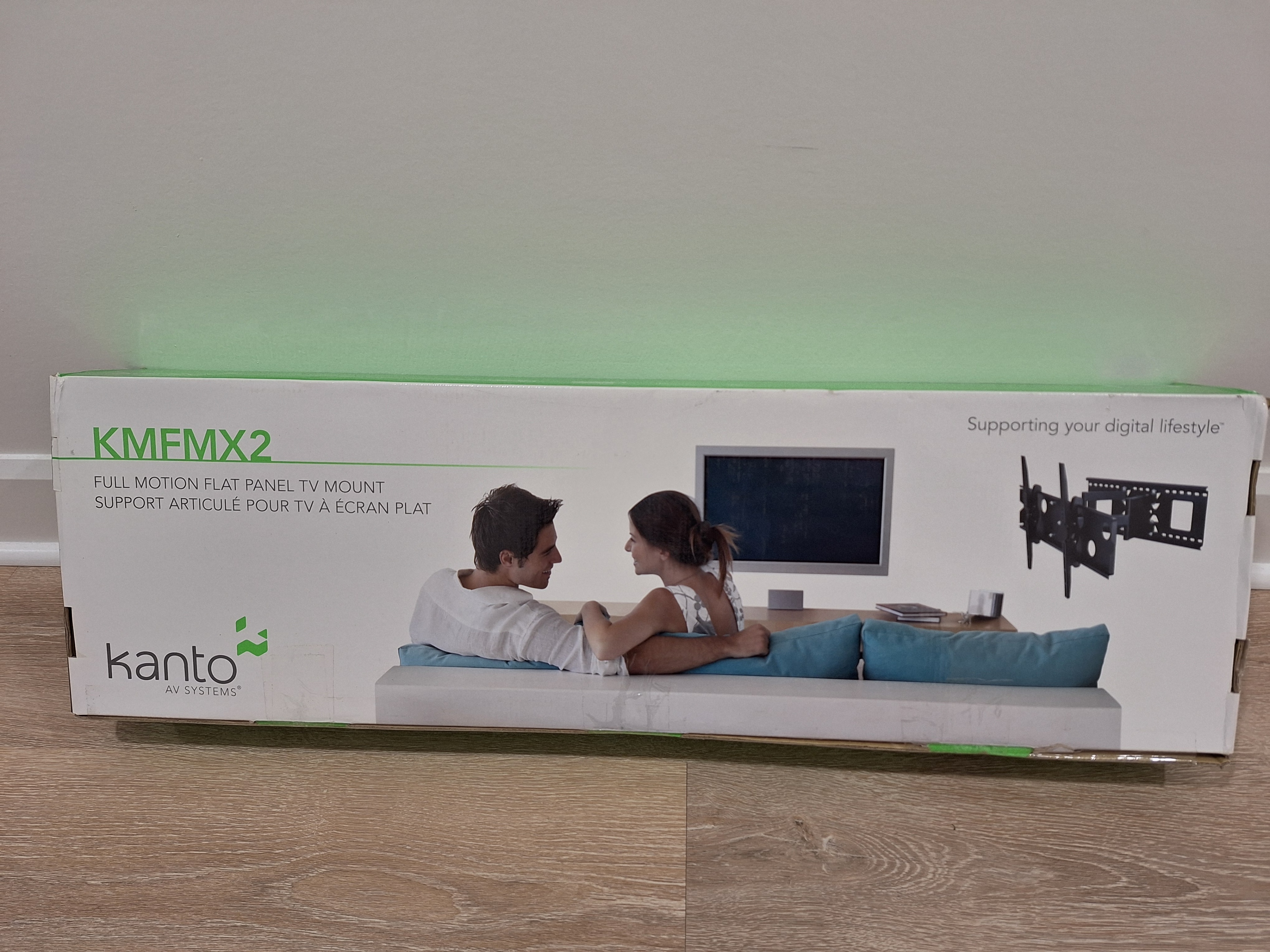 (Retail $200) Kanto full motion tv wall mount – new, never used