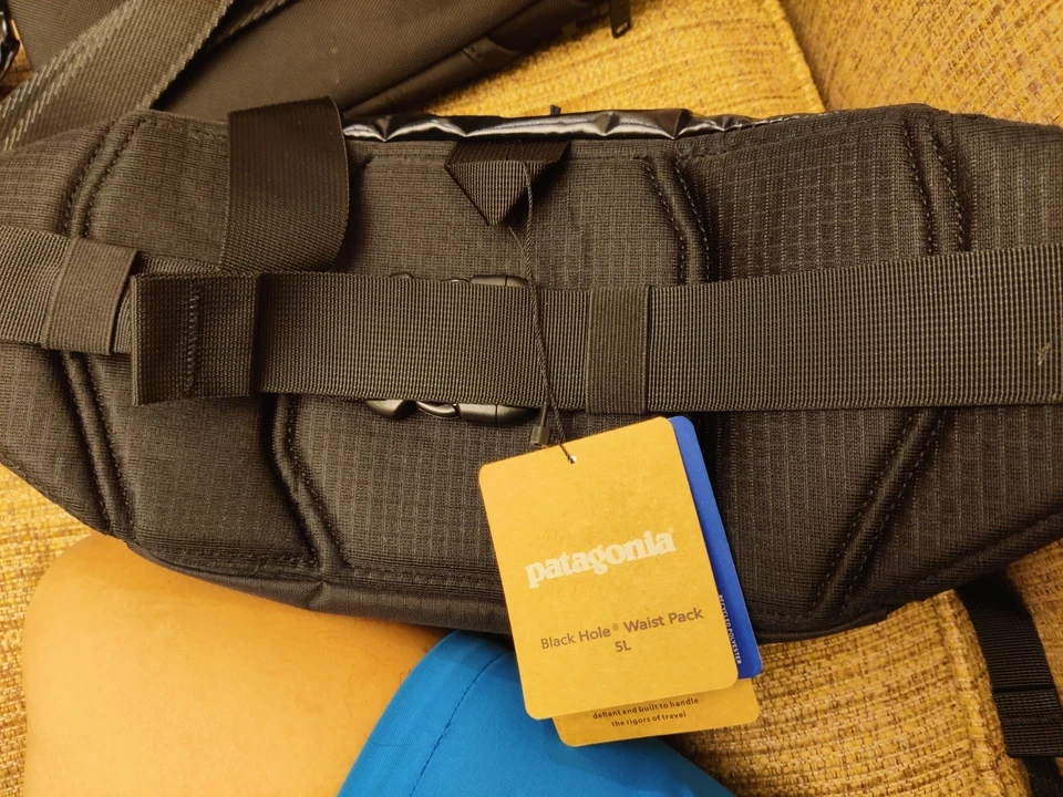 Patagonia Black Hole Waist Bag 5L - photo 2