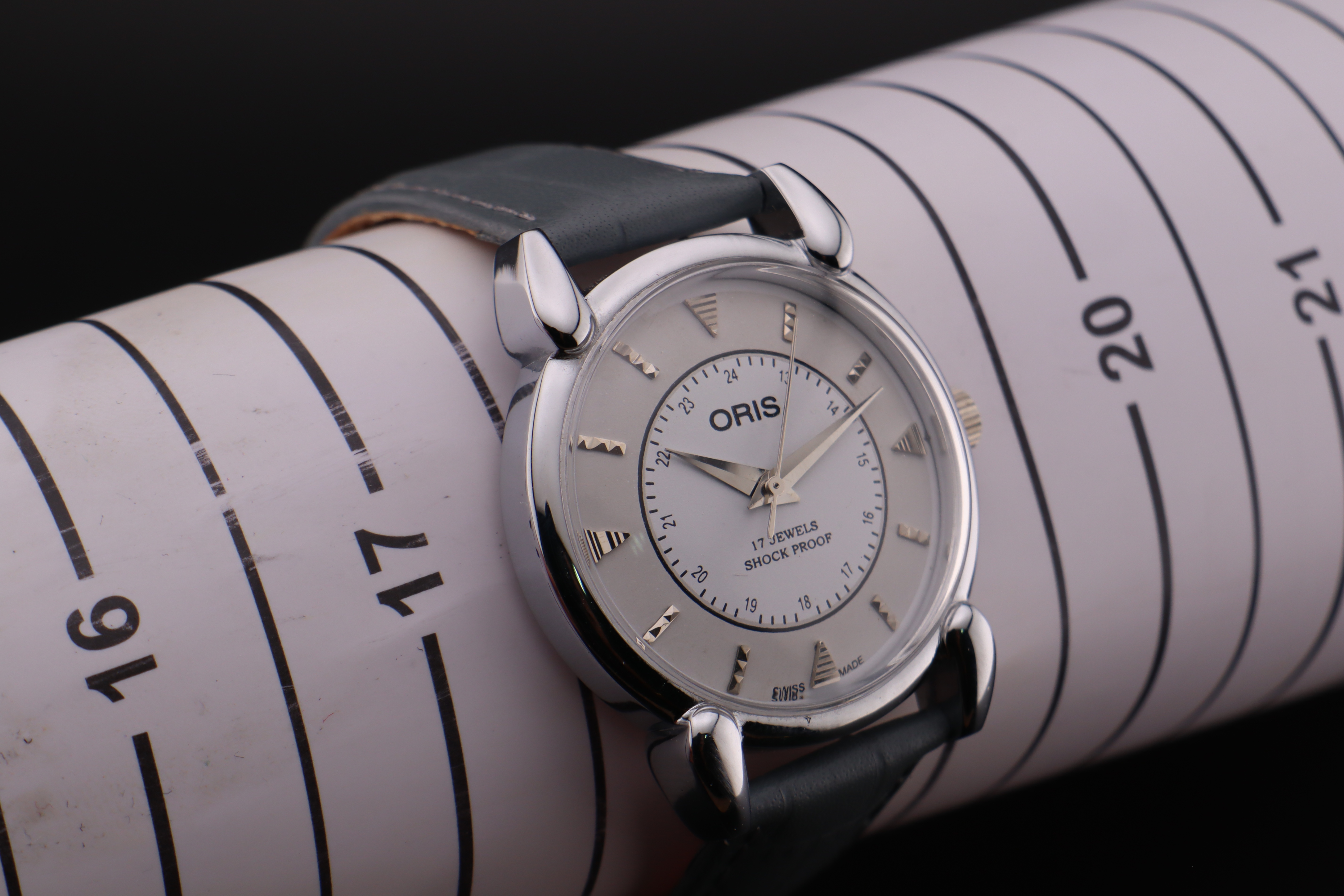 Vintage Oris Swiss ST-96 Hand Wind Mechanical Men's Watch - photo 4