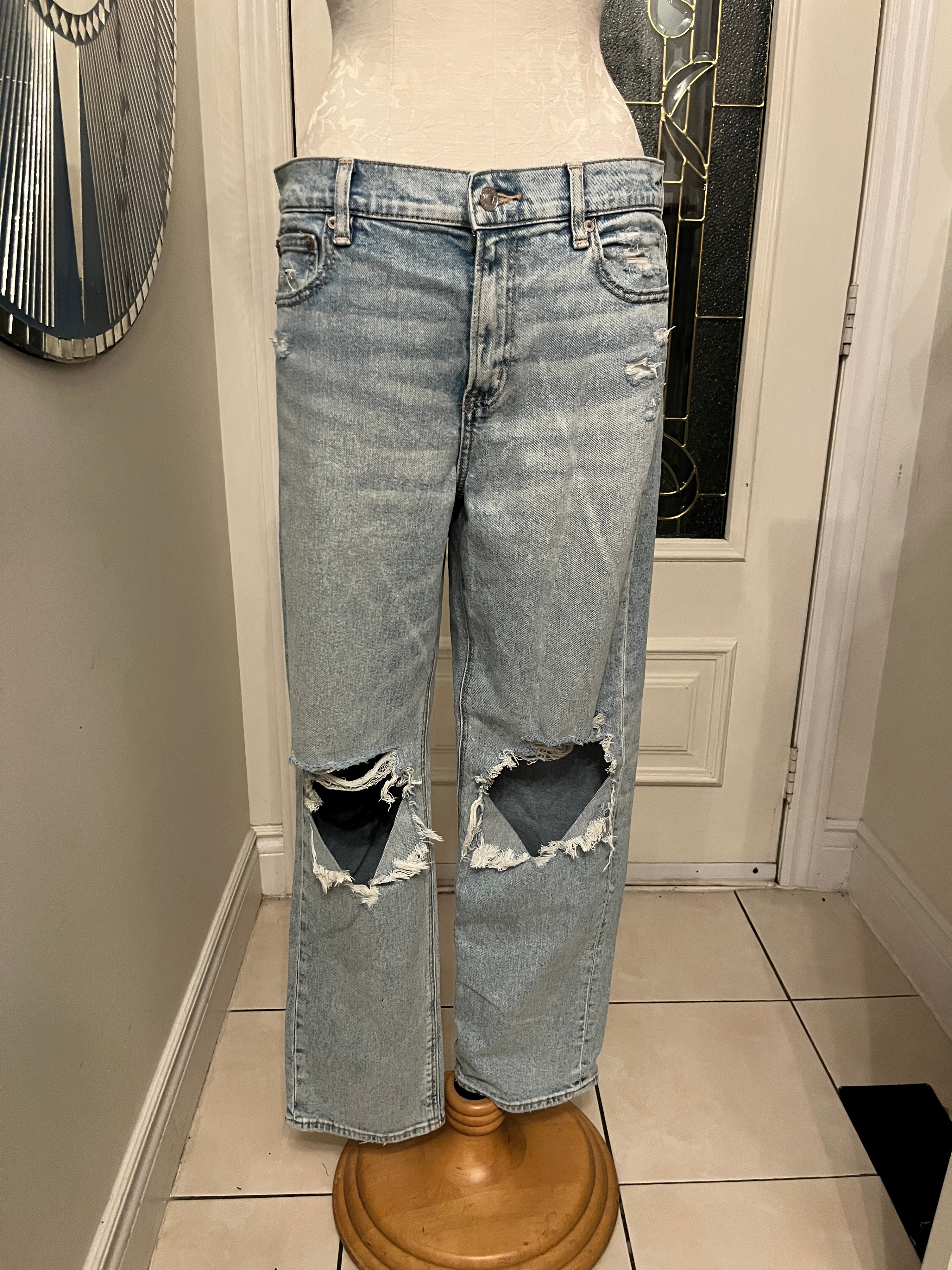 American Eagle Super High-Rise Ankle Straight Jeans Size 10 Long