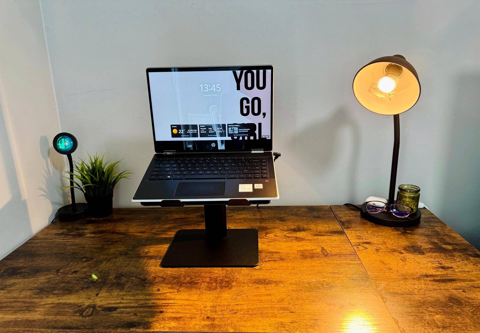 Computer / Work Table - photo 3