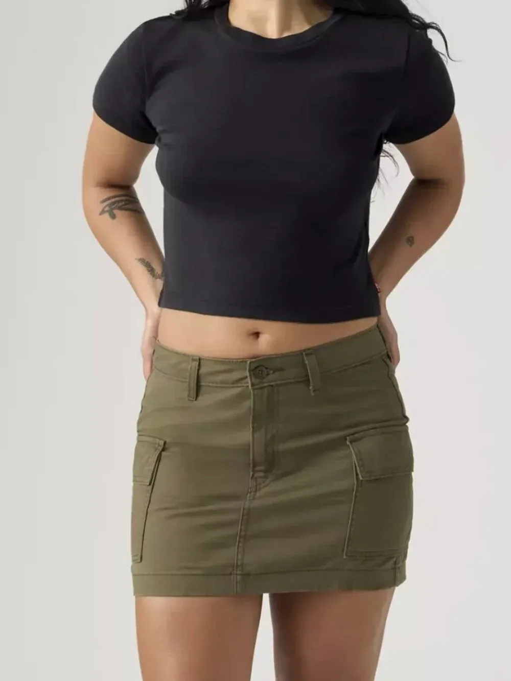 Levi's Cargo Mini Skirt - Brand New - Size 27 - photo 3