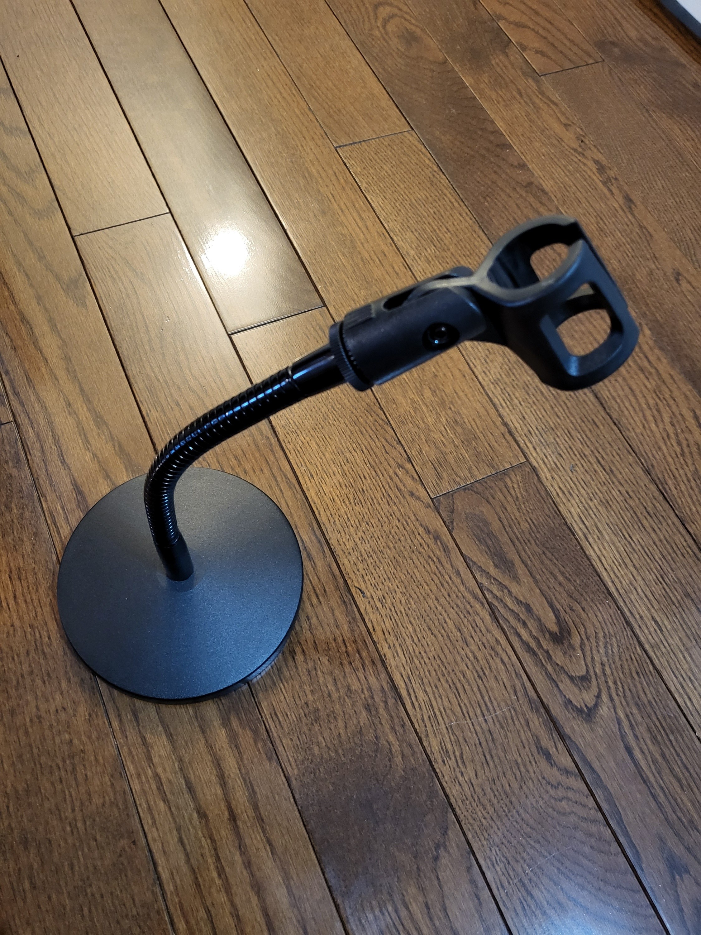Microphone Stand for Desk – Height Adjustable | Brand New