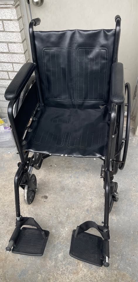 Wheelchair with FREEBIES - photo 5