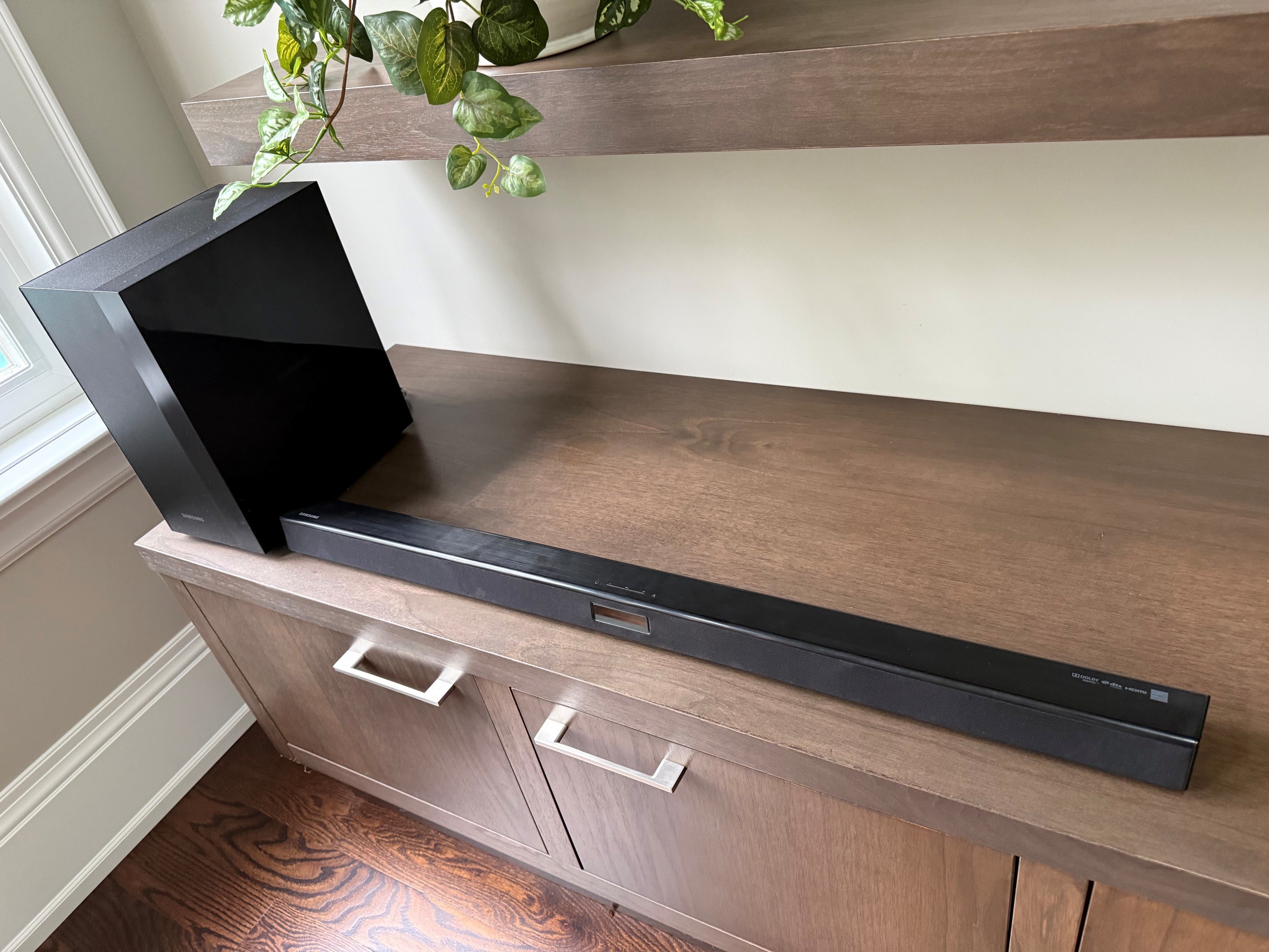 Samsung Wireless Audio Soundbar - photo 2